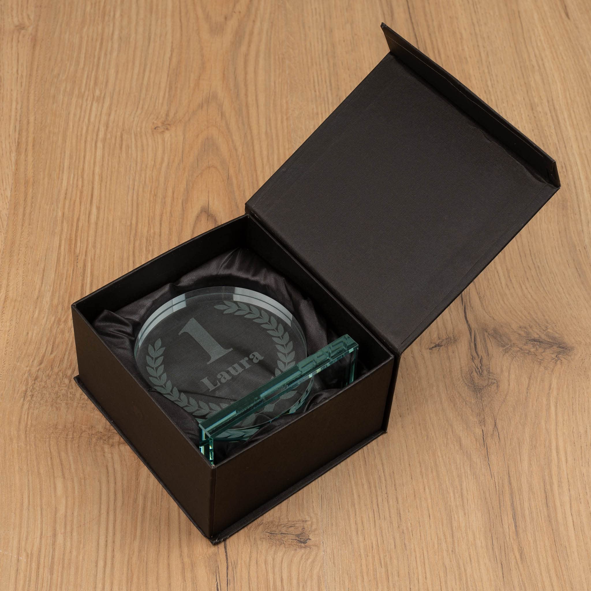 Wanapix | Trofeo Personalizado con Nombre y Texto | Cristal Grabado | Premio Personalizado | Redondo 10x11 cm | Incluye Estuche para Guardar | Detalle Original