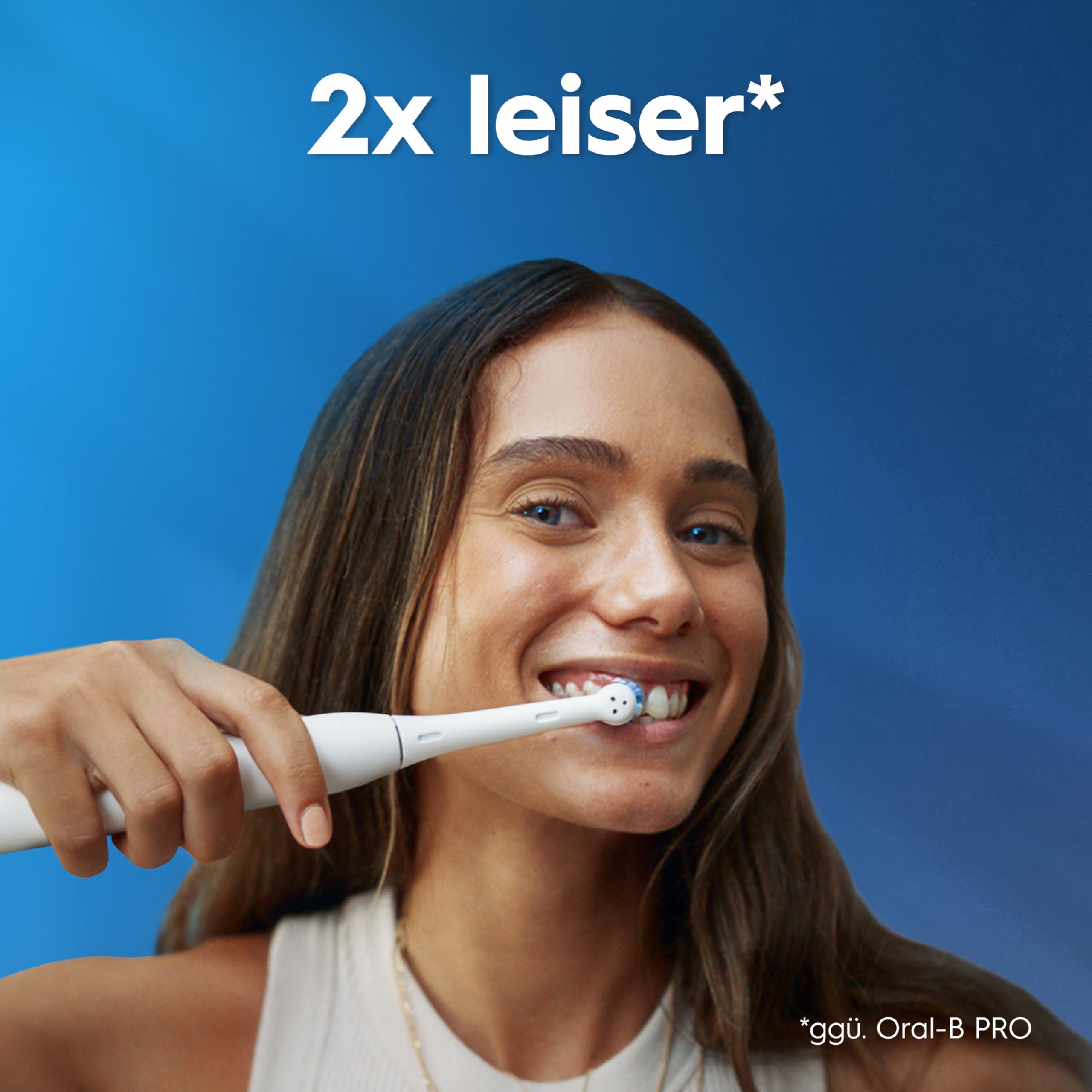 Oral-B iO Series 2 Elektrische Zahnbürste, Grün | Inkl. 1 Aufsteckbürste, Reise-Etui, GUT GETESTET von STIFTUNG WARENTEST, Electric Toothbrush mit 3 Putzmodi für Zahnpflege