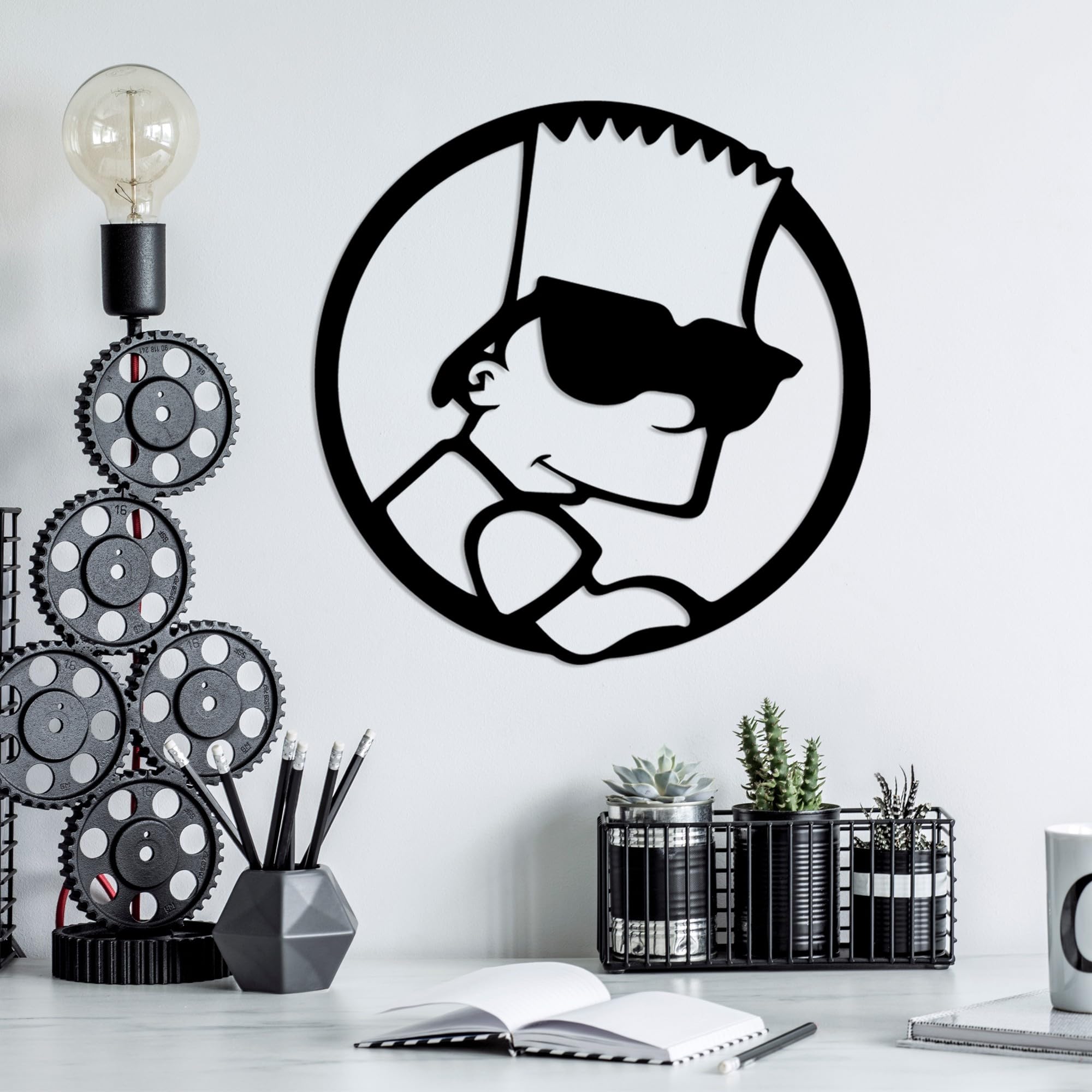 Stylish Black Decorative Metal Wall Accessory, 33 x 33 cm, 100% Metal, 1.5 mm Thickness, Perfect for Modern Home Decor & Art Display
