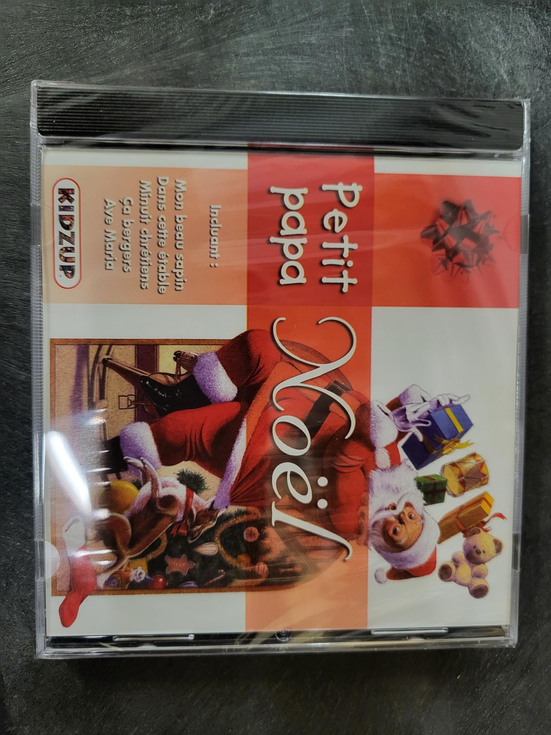 Petit Papa Noel [Audio CD]