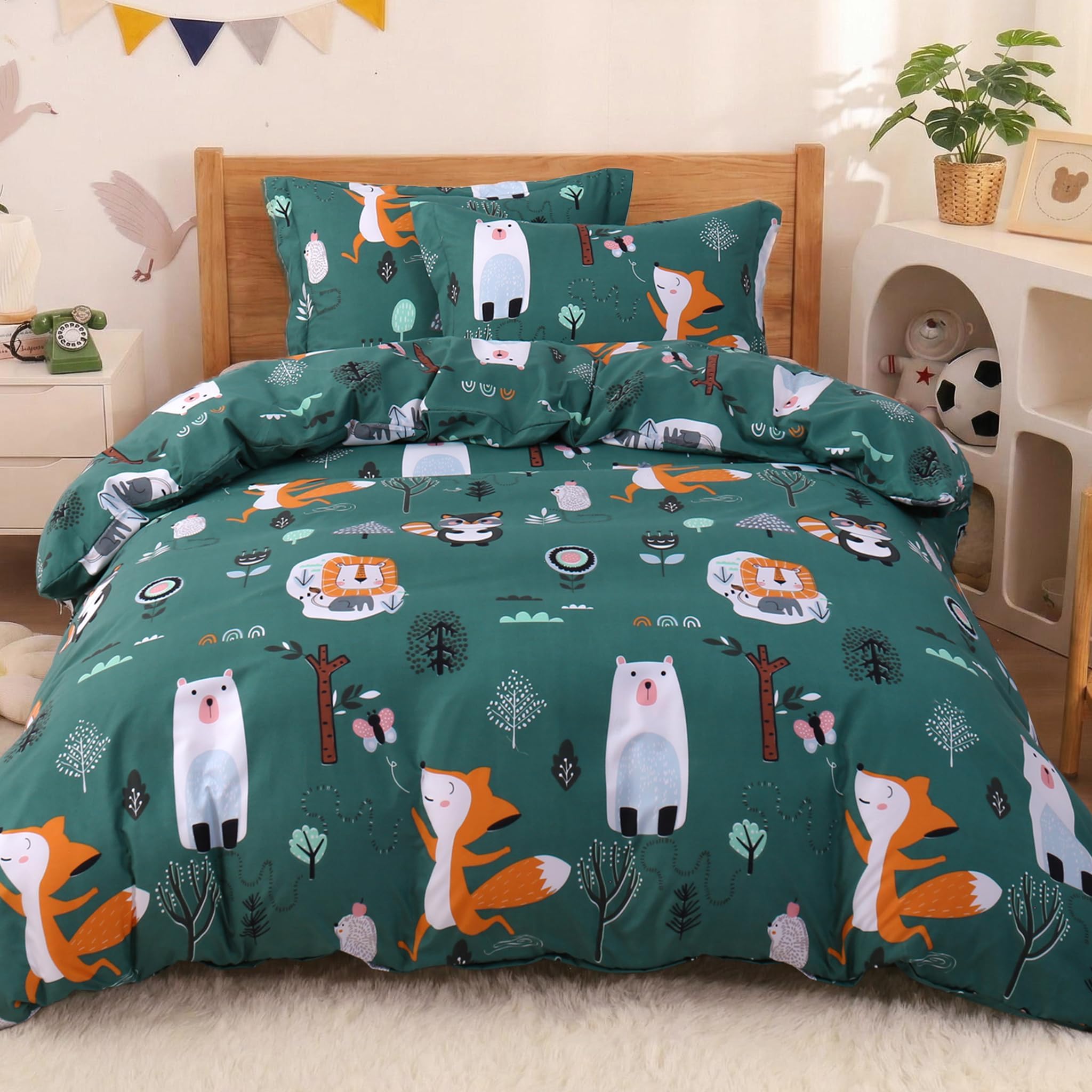 JSD Green Forest Animal Kids Duvet Cover Set Queen Size, 3 Piece Soft Printed Microfiber Comforter Cover with Pillow Sham Zipper Closure, Comforter Not Included
