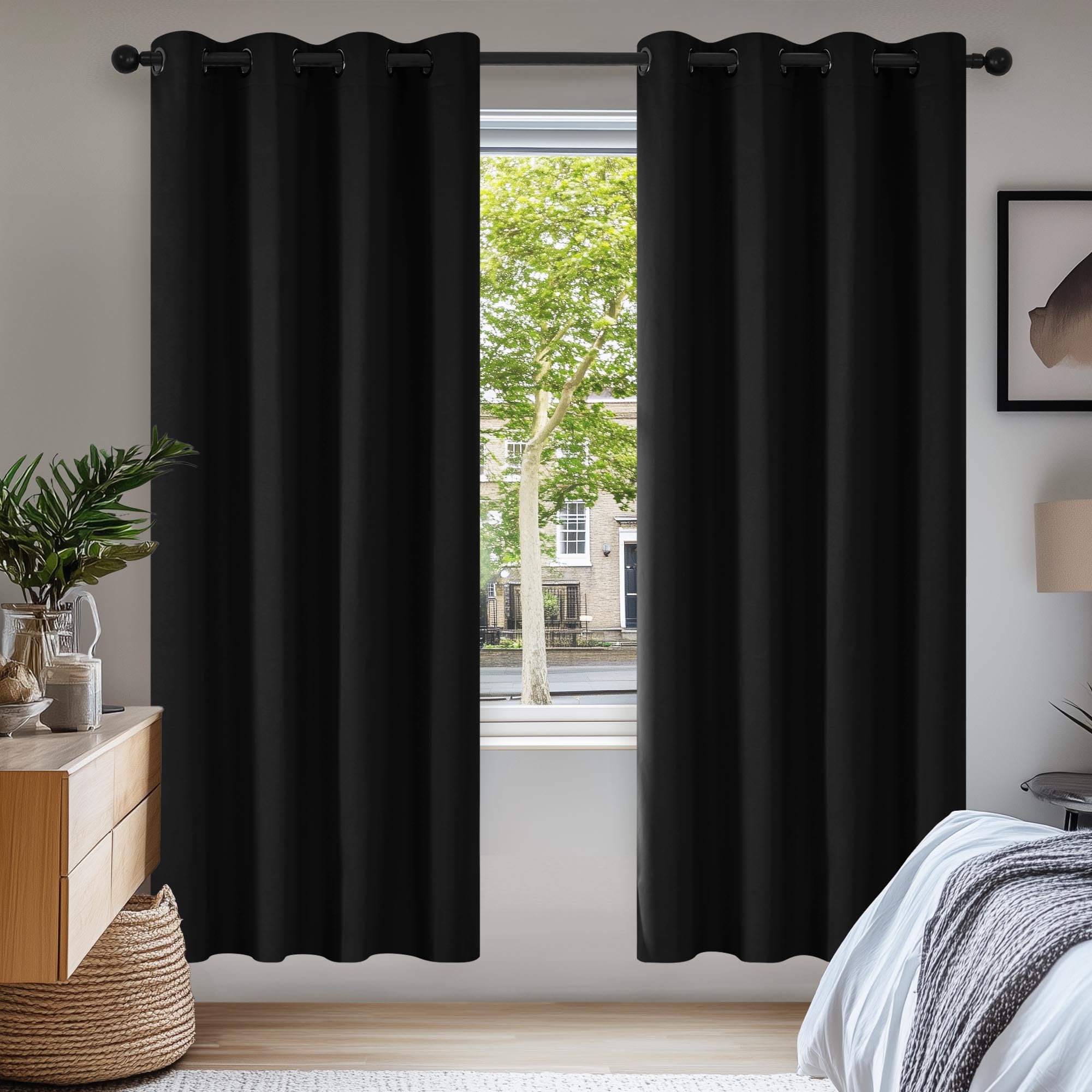 Deconovo Tende Oscuranti per Interni 2 Pezzi 175 CM Altezza, Termiche Isolanti, Anti-Rumore, con Anelli, Ideali per Camera da Letto e Soggiorno, 140x175 CM, Nero