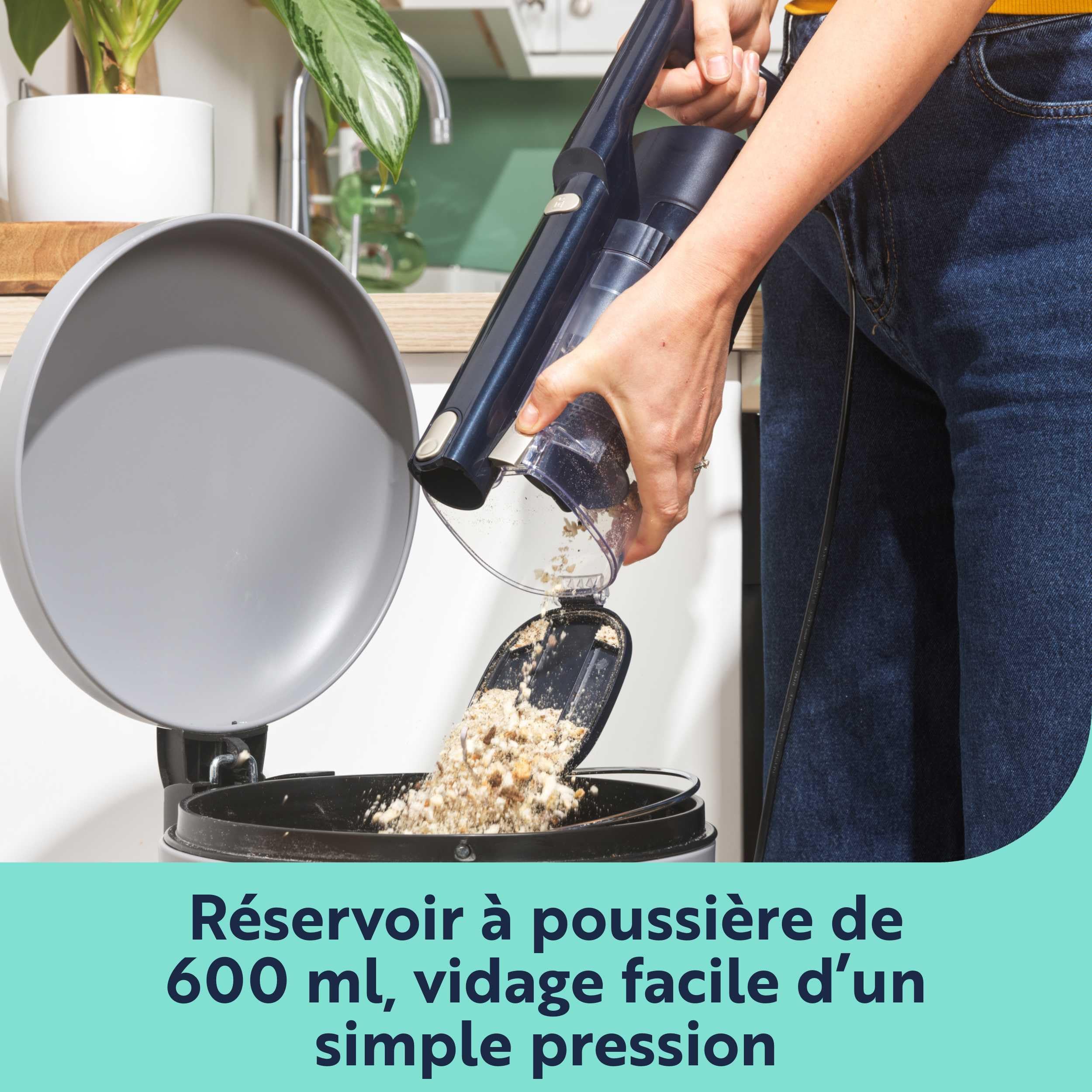Beldray SwiftAir Aspirateur Balai et à Main Filaire 600 W