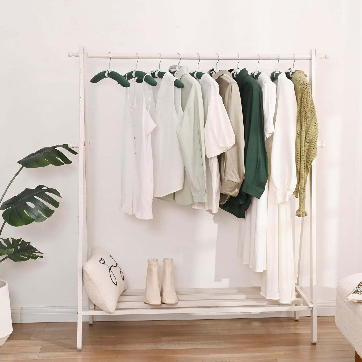 JS HANGER Padded Hangers - 17 Inch Extra Large Heavy Duty Canvas Covered Coat Hangers No Shoulder Bump for Women Clothes, Sweaters, Dresses, Clothing, Weddings, Lingerie Pack of 10, Dark Green