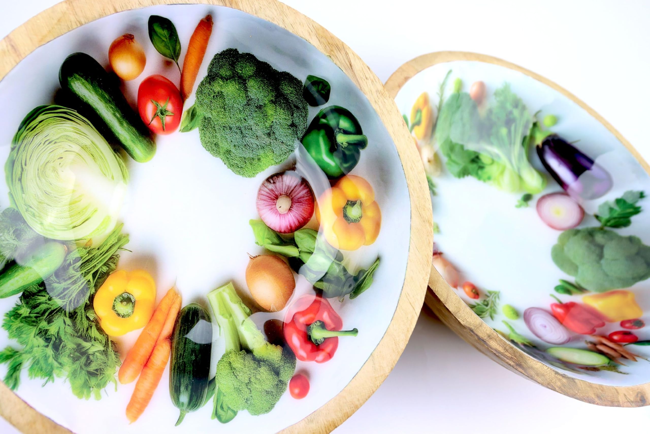 Schalen-Set Vegetable – 2 runde Mangoholzschalen mit glänzendem Gemüsedekor innen, Ø30x10 und Ø26x8 cm, naturfarben, dekorativ & vielseitig