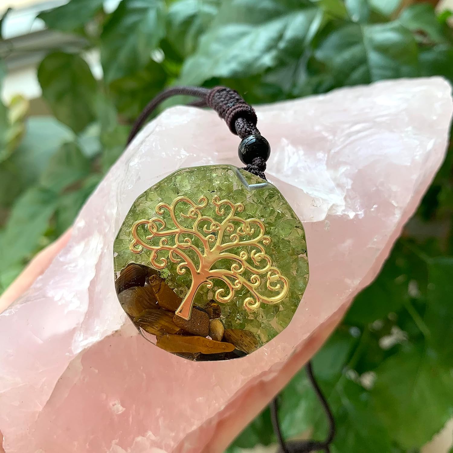Tree of Life Green Chakra Healing Orgone Pendant Necklace with Green Peridot&Tiger Eye, Heart 4th Chakra Reiki Healing Crystals Stones Jewelry Men Women - Image 2