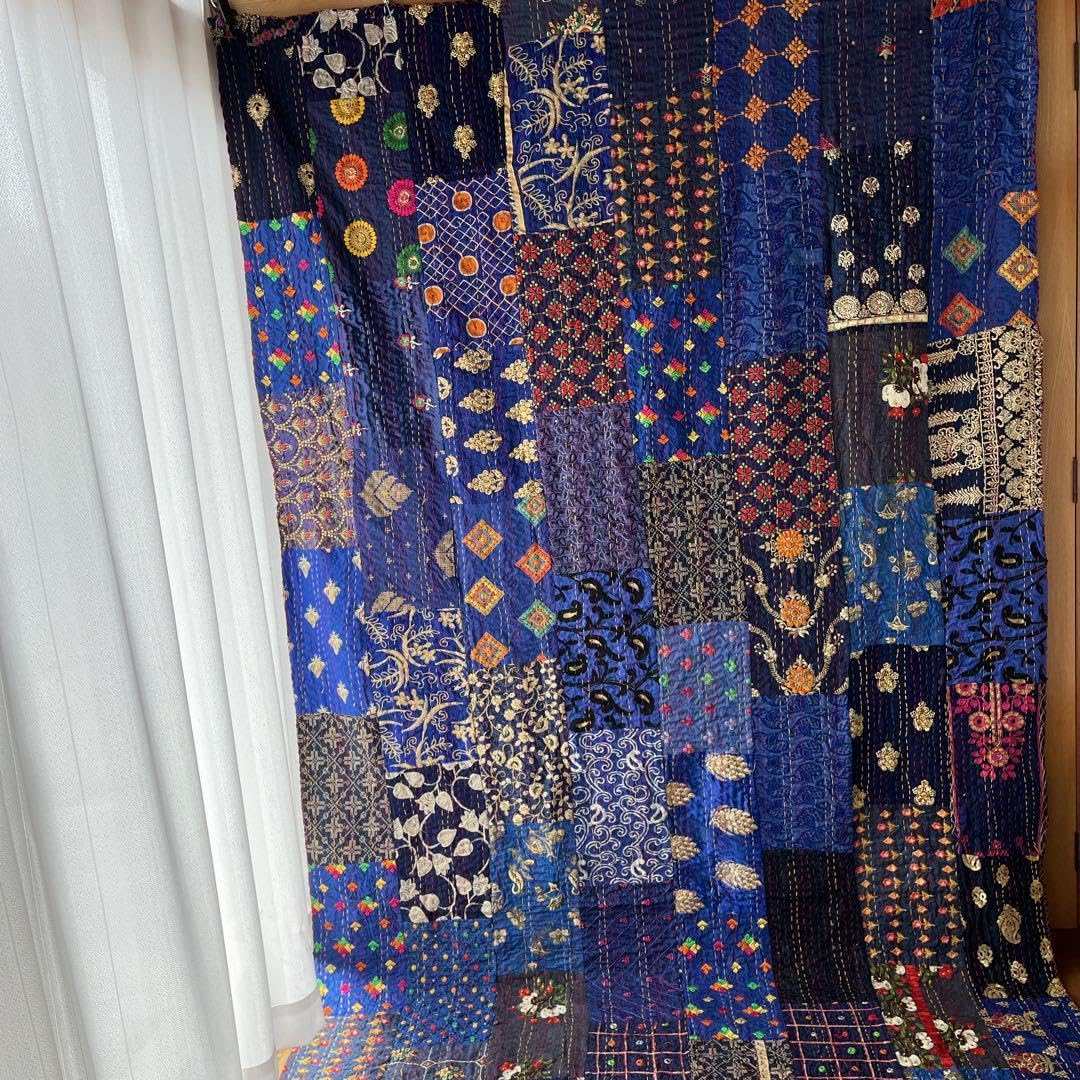 未使用エンブロイダリー ネイビー パッチワークカンタキルトマルチ