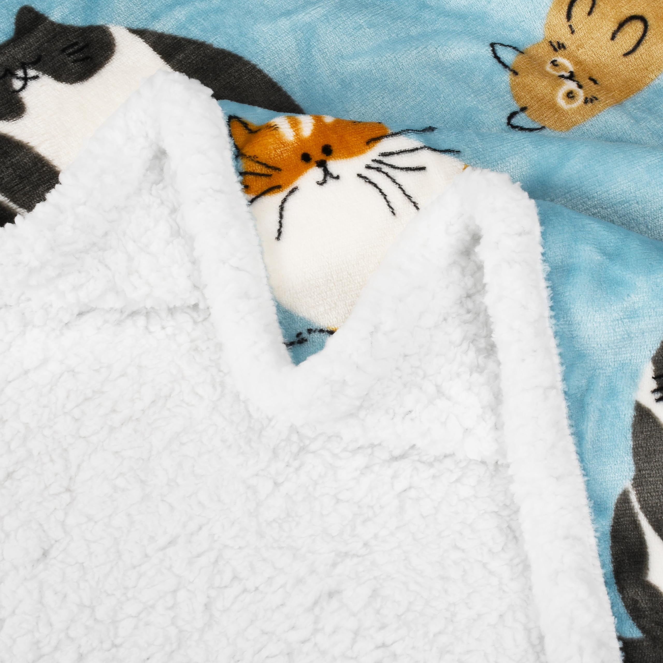 Catalonia Classy Sherpa Decke Katze Blau Kuscheldecken, Extra Dicke Warm Sofadecke Couchdecke in zweiseitig, Super Flausch Fleecedecke als Sofaüberwurf oder Wohnzimmerdecke 150x130cm