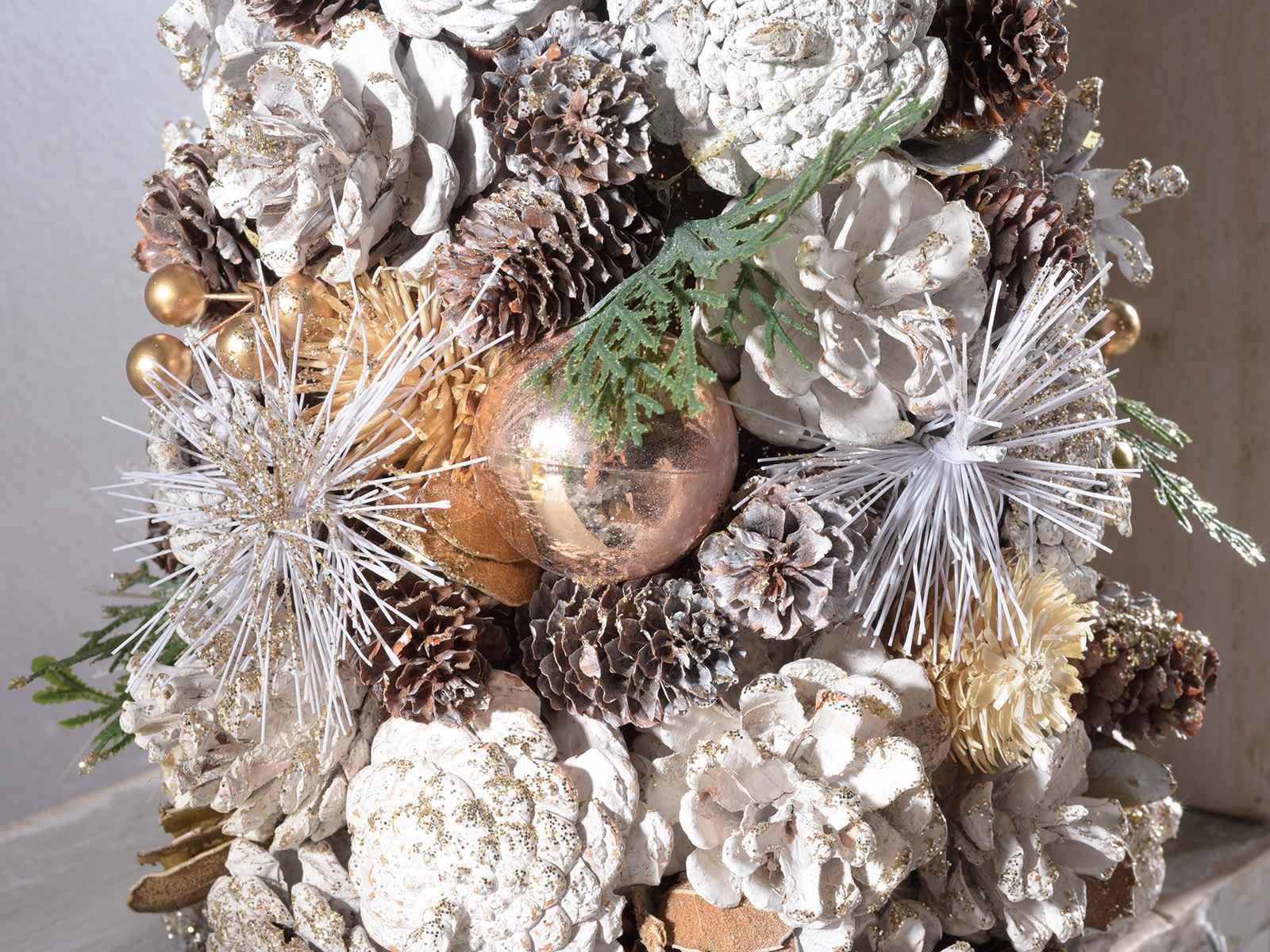 Gruppo Maruccia - Albero di Natale da Tavolo Innevato e con Addobbi - Decorazione Natalizia per la Casa - Idea Regalo - Altezza 42,5 Cm