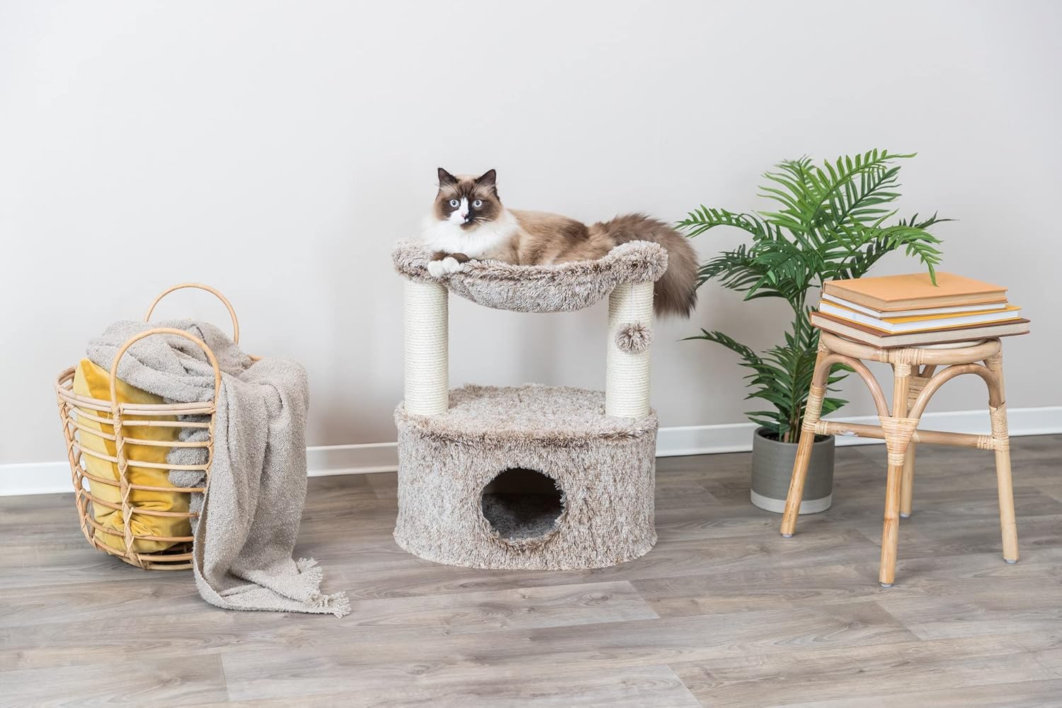 TRIXIE Gerado Cat Tree with Hammock, Condo, Scratching Post, Cat Toy
