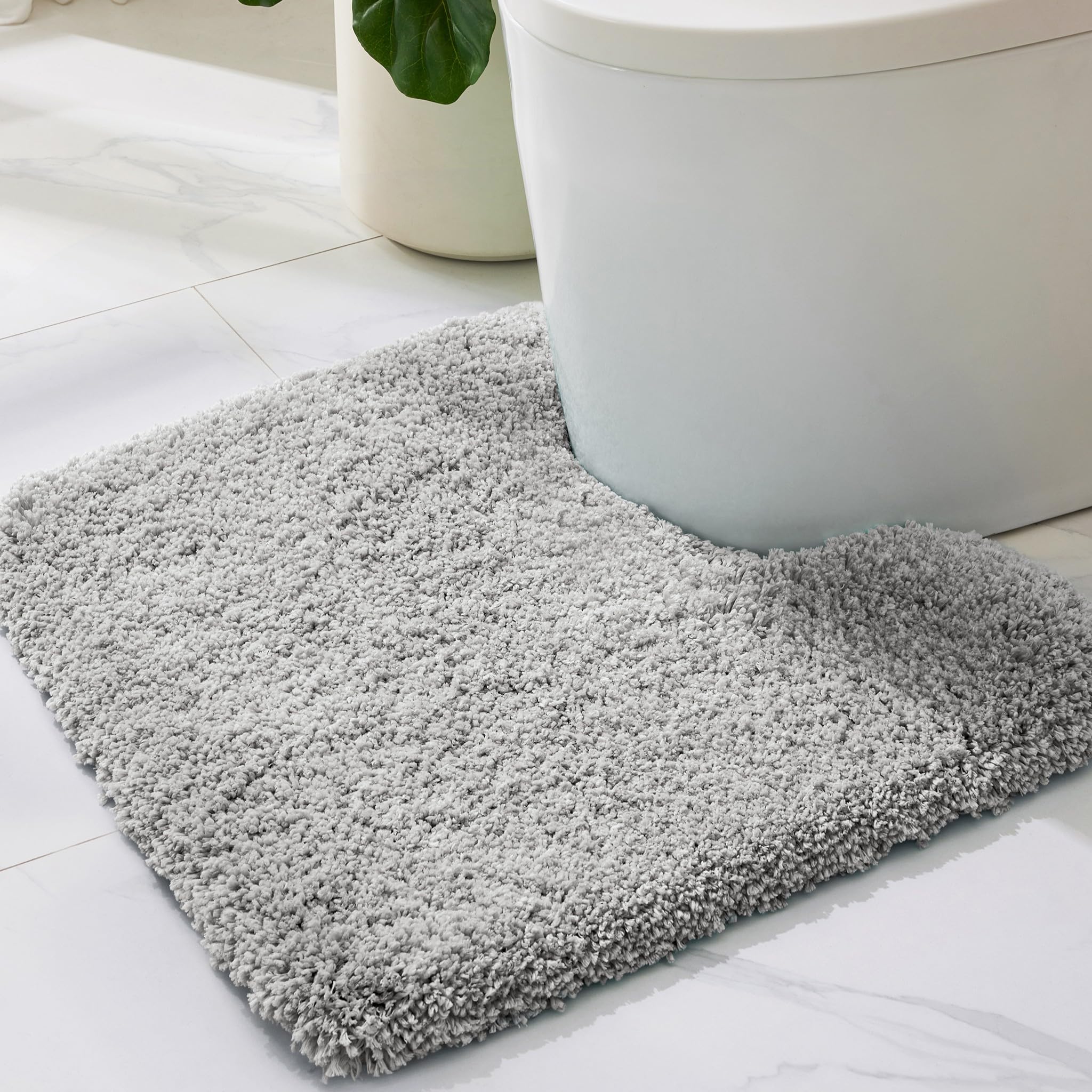 ILANGO Grey Toilet Rugs U Shaped 22" × 24" Non Slip & Super Absorbent Extra Thick Soft, Washable Bath Mats for Bathroom Floor, Microfiber Plush Shaggy