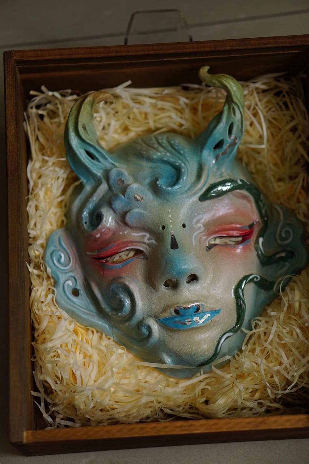 Handmade Ceramic Water God Masks - White And Red Clay Crafts, Mythical Wall Decorations For Easter Gifts, Home Decorations, Collectors (Inspired By The Book Of Mountains And Seas), Party Masks