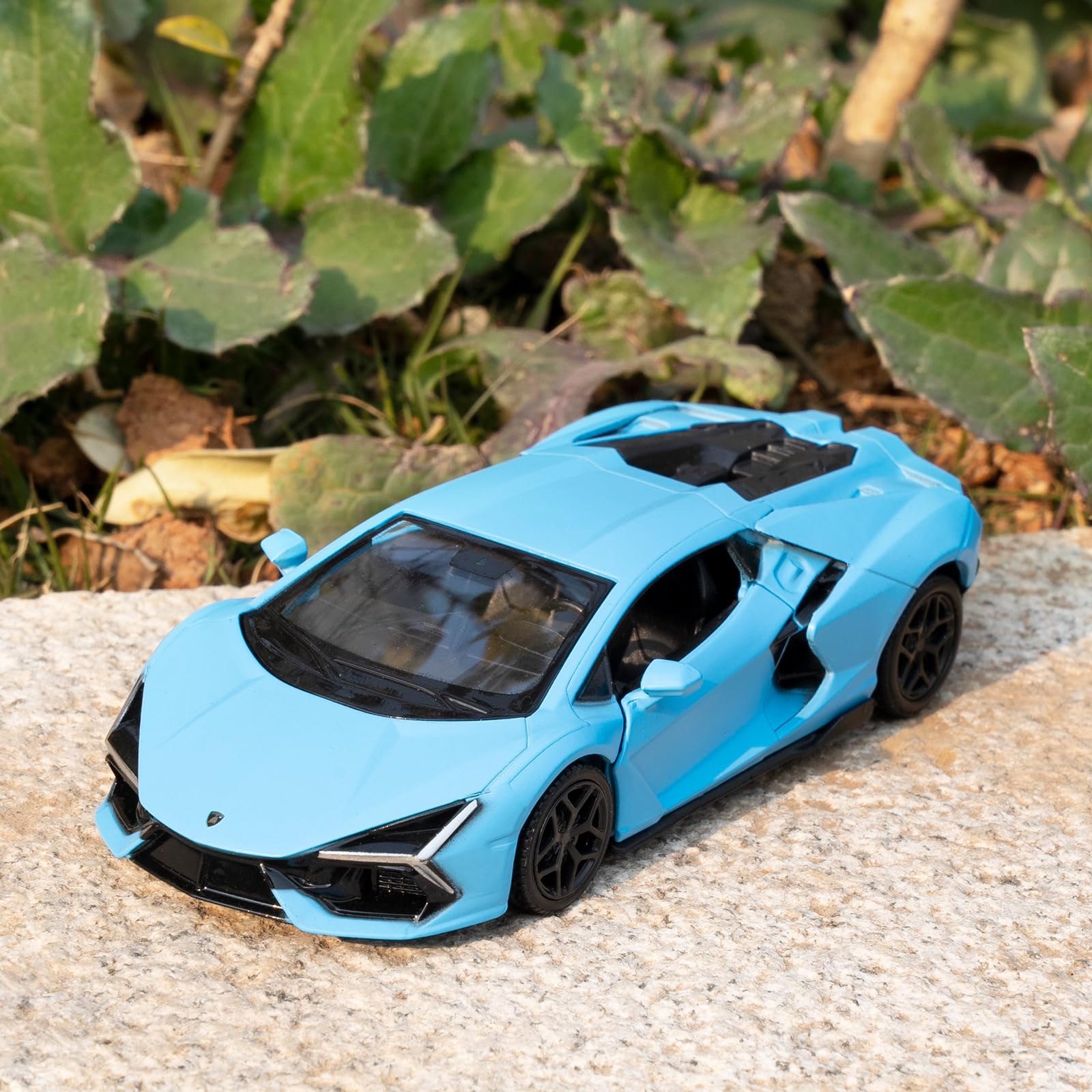 鉄道模型 Lamborghini Reventon Amazon.com: 1/24 Lamborghini REVENTON : Toys & Games