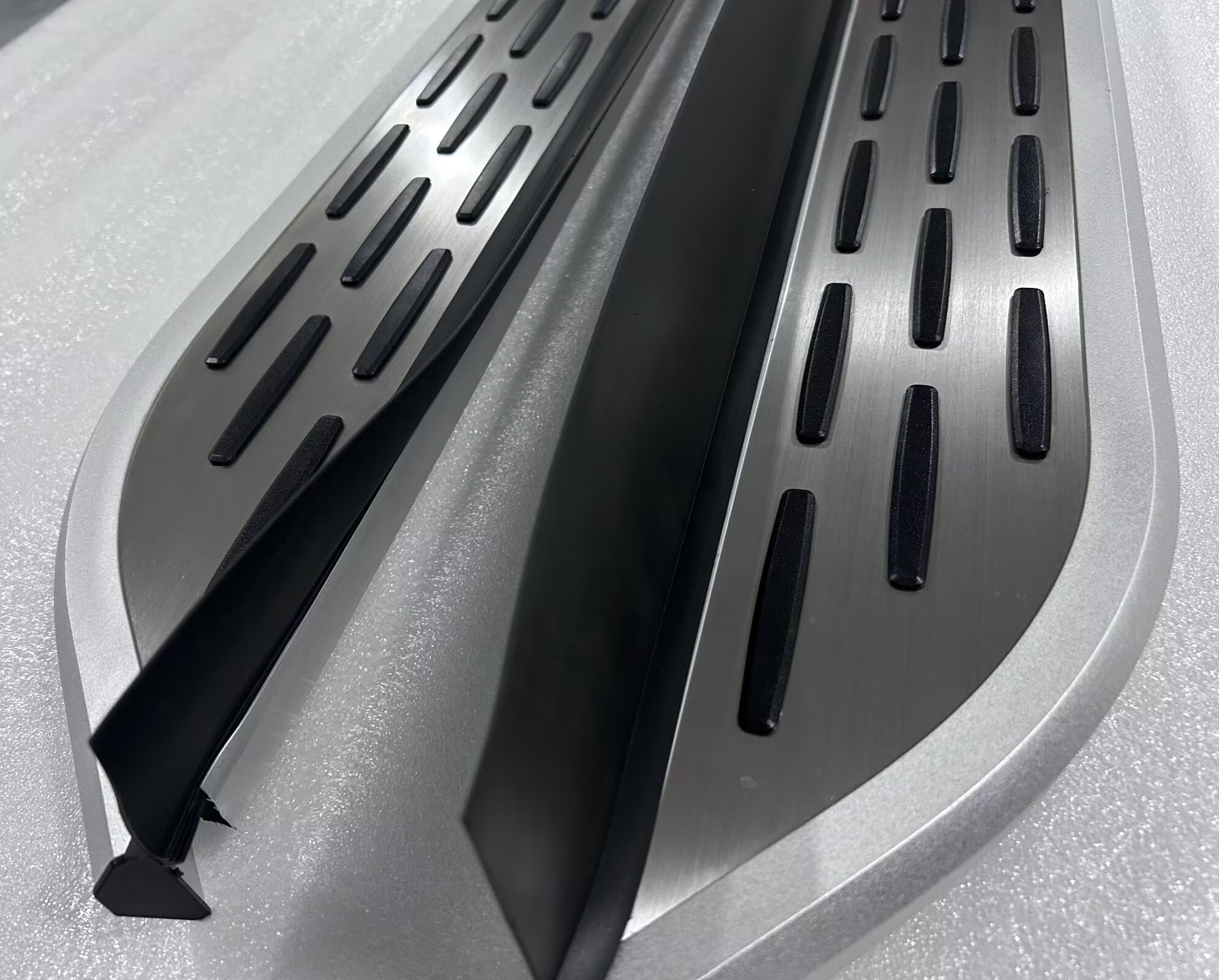 Deski do biegania do Land Rover Range Rover L460 2023-2026 LWB (długi rozstaw osi), 2 szt. aluminiowych stałych stopni bocznych (z uchwytem), zestaw bez wkręcania | DIY Project SUV akcesoria do szyn