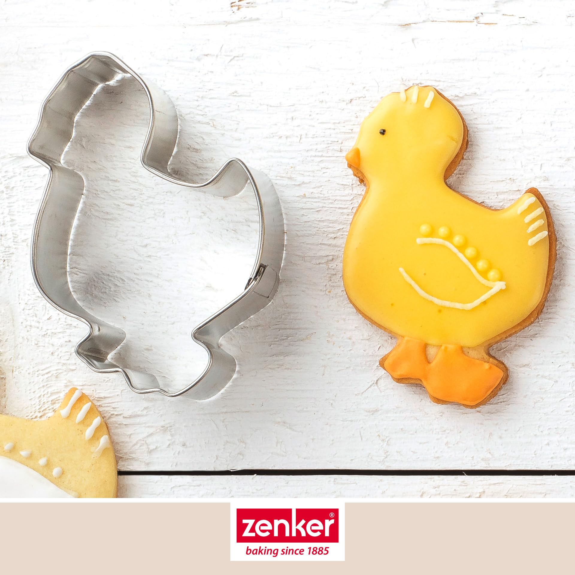 Zenker Mini Backset Ostern 4er-Set – Ideal für Kreative Osterbäckerei – Kleine Teigrolle, Kastenform klein & Zwei Ausstecher mit Ostermotiven – Kinder Backutensilien Backzubehör