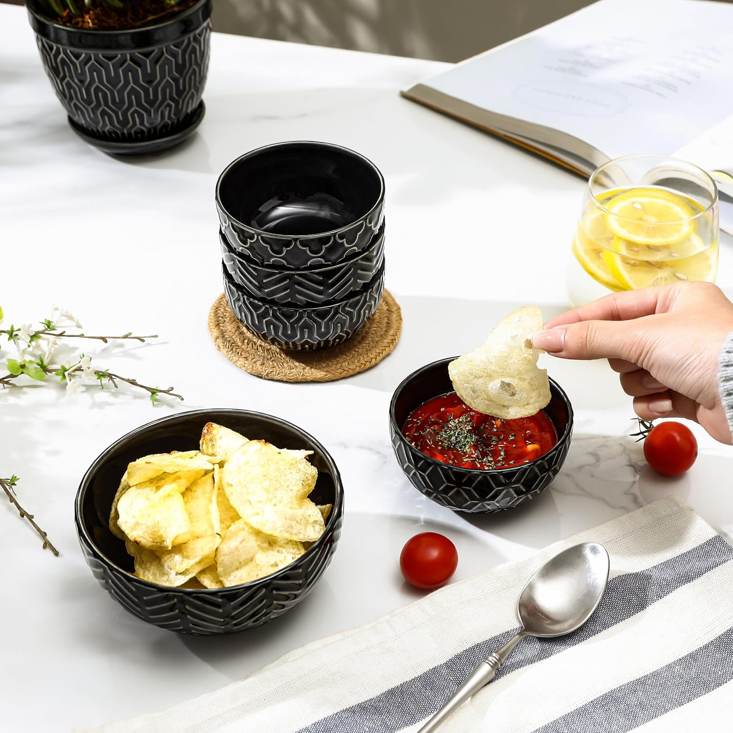 Sureasy 8.5 Inch Ceramic Pasta Bowls + 3.5 Inch Ceramic Dipping Bowls, Set of 4, Black