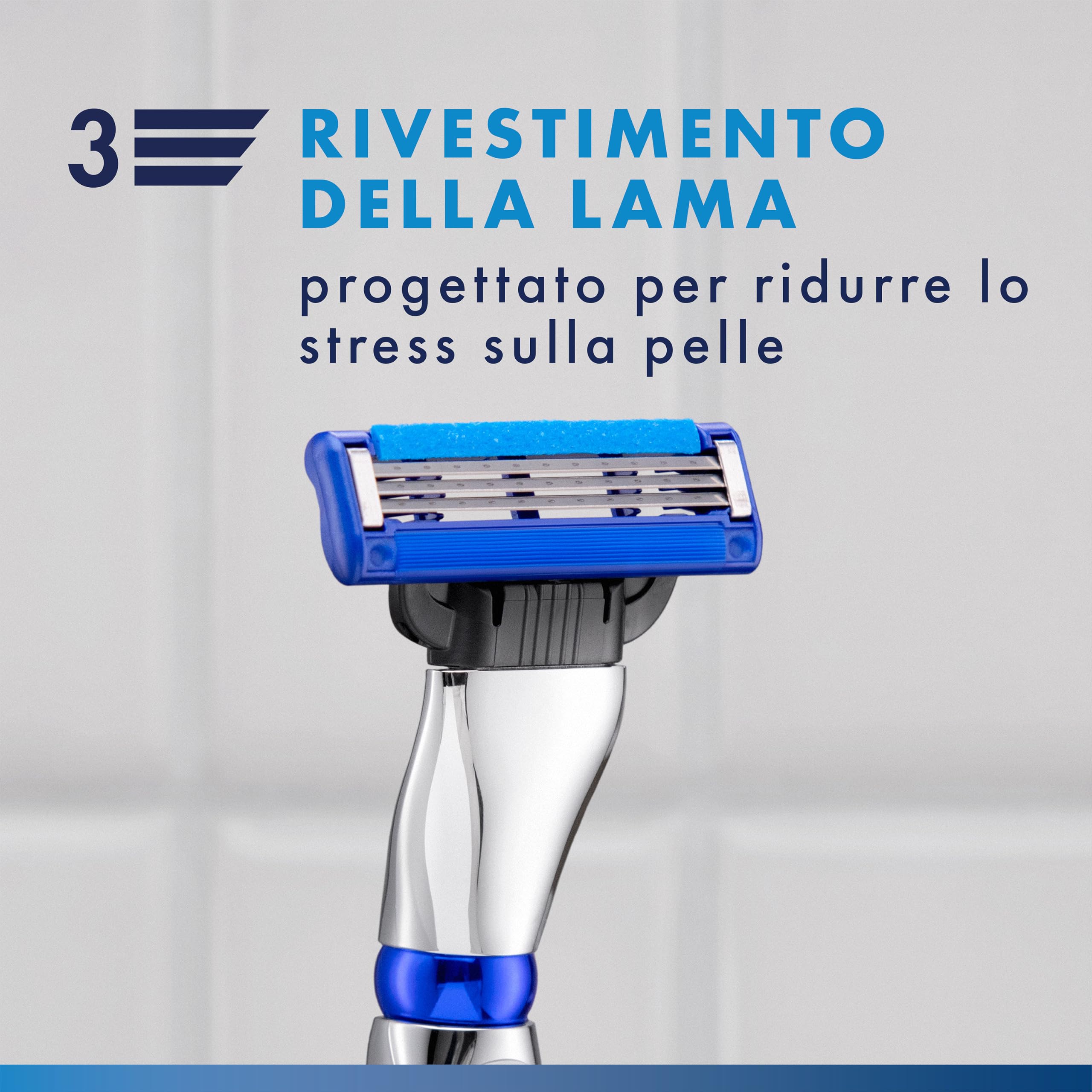 Gillette Maszynka do golenia Mach3 Turbo, 1 uchwyt, 2 wkłady ostrza, z paskiem smarującym do płynnego ślizgania i nową powłoką ostrza zaprojektowaną w celu zmniejszenia nacisku na skórę