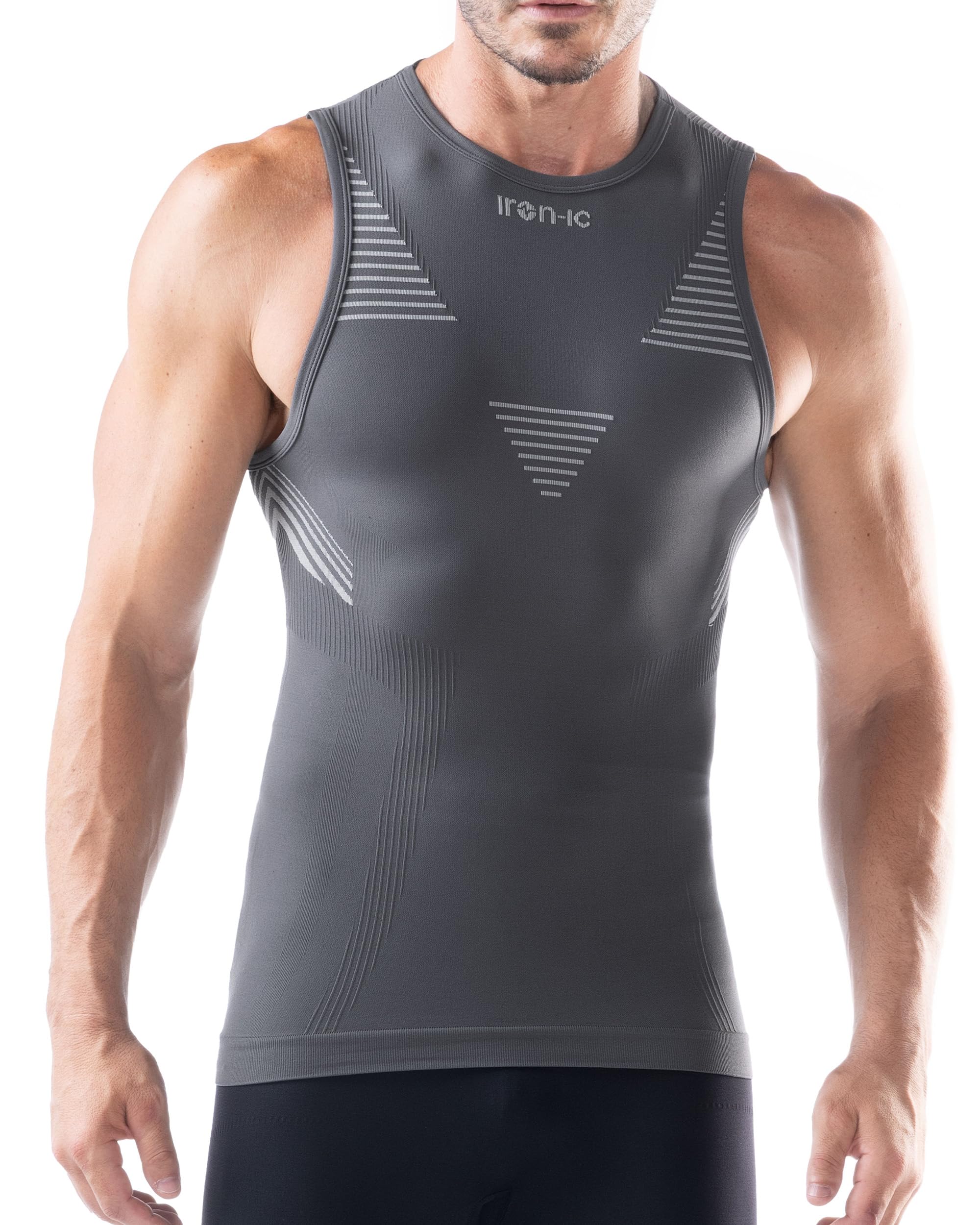 Iron-Ic - Camiseta de tirantes para hombre técnica ligera transpirable sin costuras de secado rápido, Baselayer Light para deportes de verano y uso diario - Art. 202005