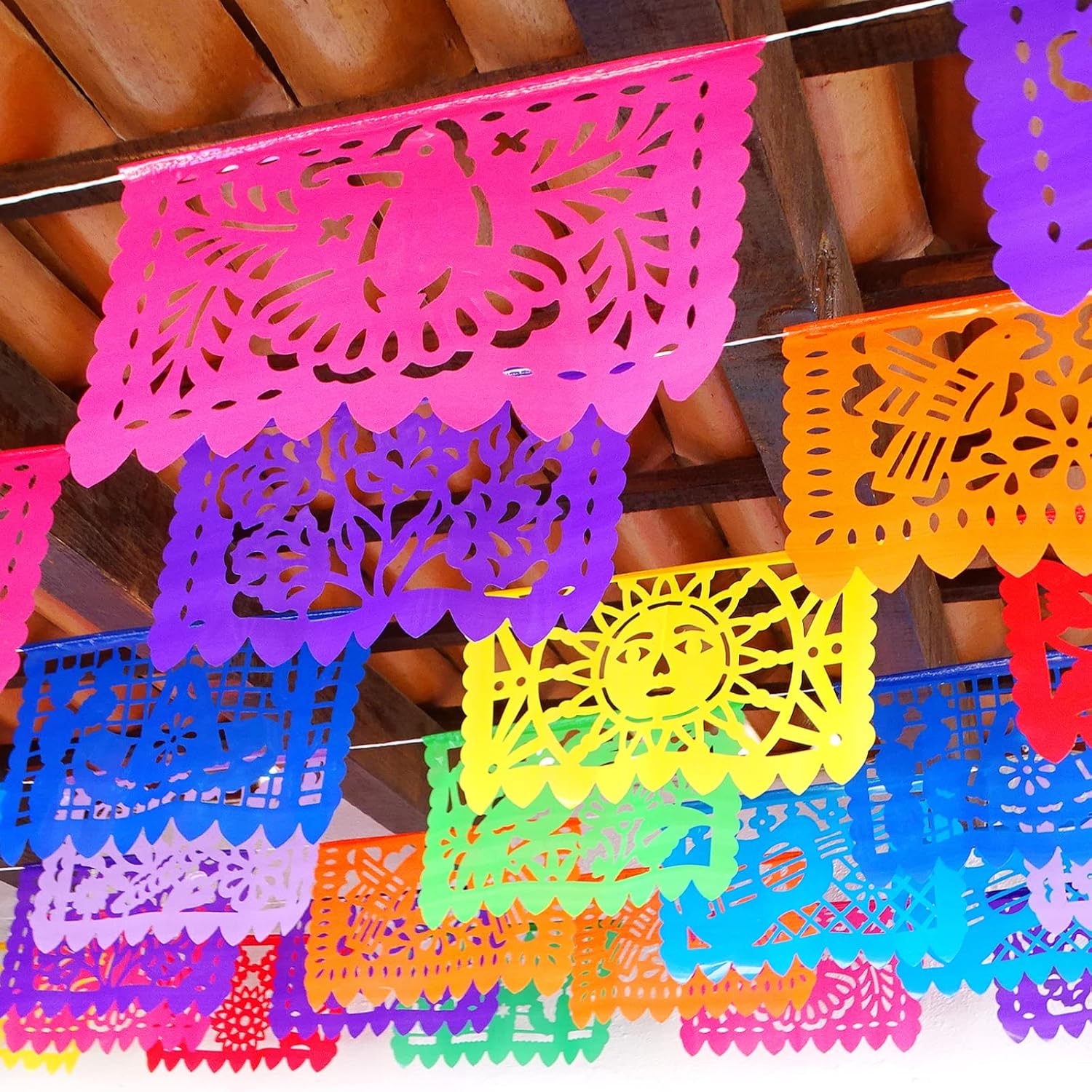 Mexican Flag Banner, Mexico Decorations, Papel picado Banners - Outdoor/Indoor Fiesta Decor - Fiesta Banners - Fiesta Birthday Party - Bright Decorations (5 Pack)/Plastic/Medium