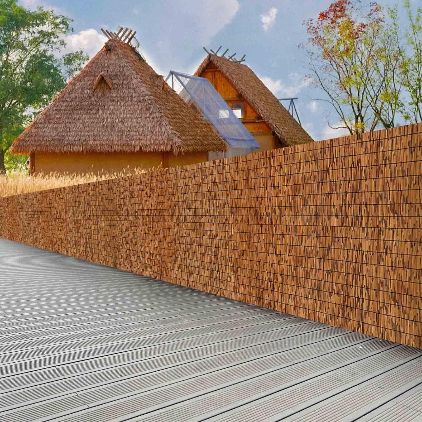 Questo Rotolo di Recinzione in bambù Naturale - per Balcone, Cortile, Piscina e terrazzo - Facile da installare, Disponibile nelle Misure 3x10 Piedi, 4x16,4 Piedi, 5,5x40 Piedi, 6x50 Piedi,