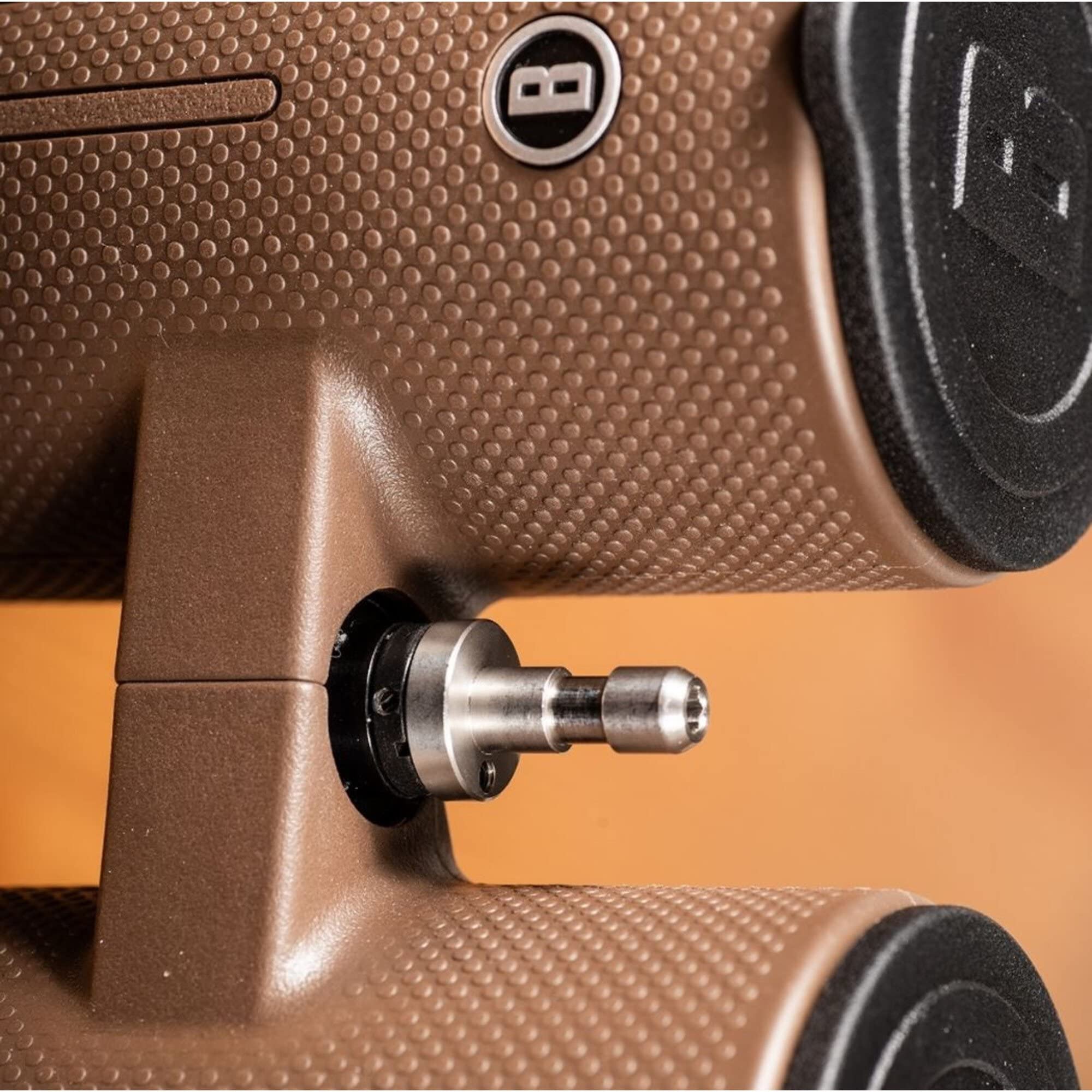 Bushnell Adaptateur : Filetage Standard 1/4 "x20 Convient à la Plupart des Jumelles - Aluminium - Adaptateur pour Trépied - BAHQRADPT Noir