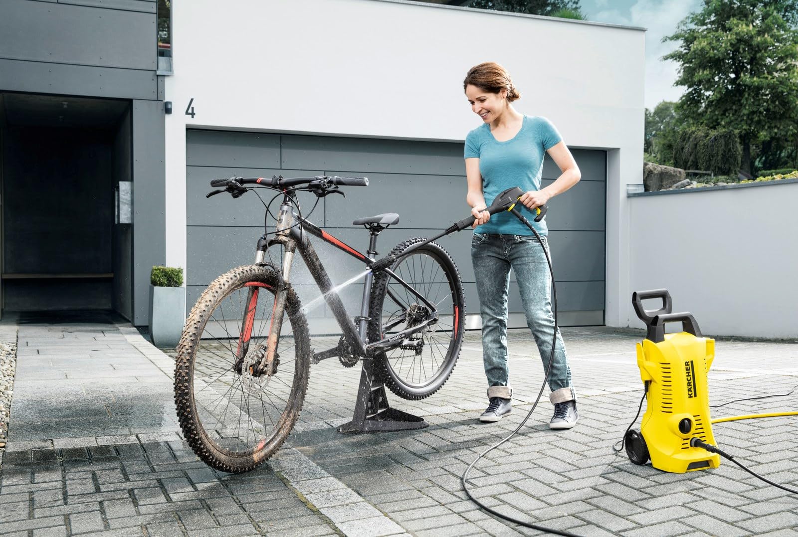 Kärcher 1.673-630.0 Hidrolimpiadora de Alta presión K 2 Premium Power, Control Inteligente, Soportadas con la App, Práctico contra la Suciedad Diaria, 110 Bar