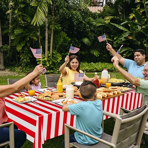Miniatura 6 de Augisteen 2 manteles de plástico patrióticos desechables con diseño de bandera estadounidense del 4 de julio, para decoración de fiesta del Día de