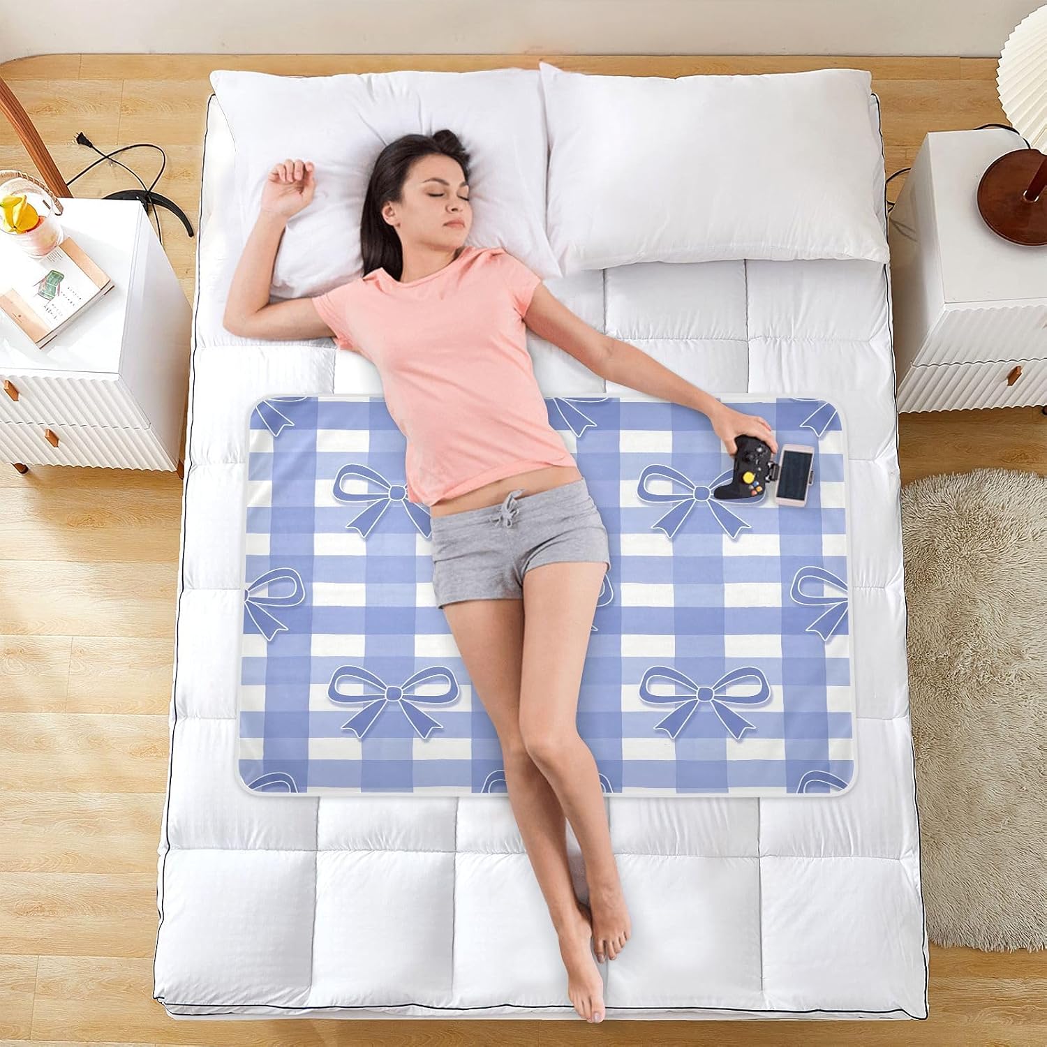 CEBUGI 34” x 52”Washable Underpads Heavy Absorbency Waterproof Incontinence Bed Pads Blue Bow Pee Pads for Adults Kids and Baby