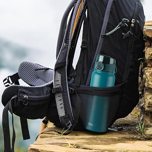 Miniatura 7 de GOPPUS Botella de agua de acero inoxidable aislada de 20 onzas, botella de agua deportiva sin BPA, ideal para viajes, con tapa para chug, a prueba