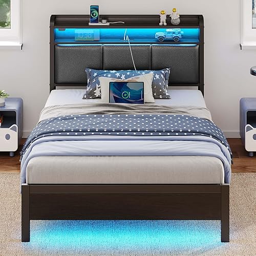 Miniatura 25 de Rolanstar Base de cama tamaño King con estación de carga y luces LED, cabecera de piel sintética con estantes de almacenamiento, listones de metal