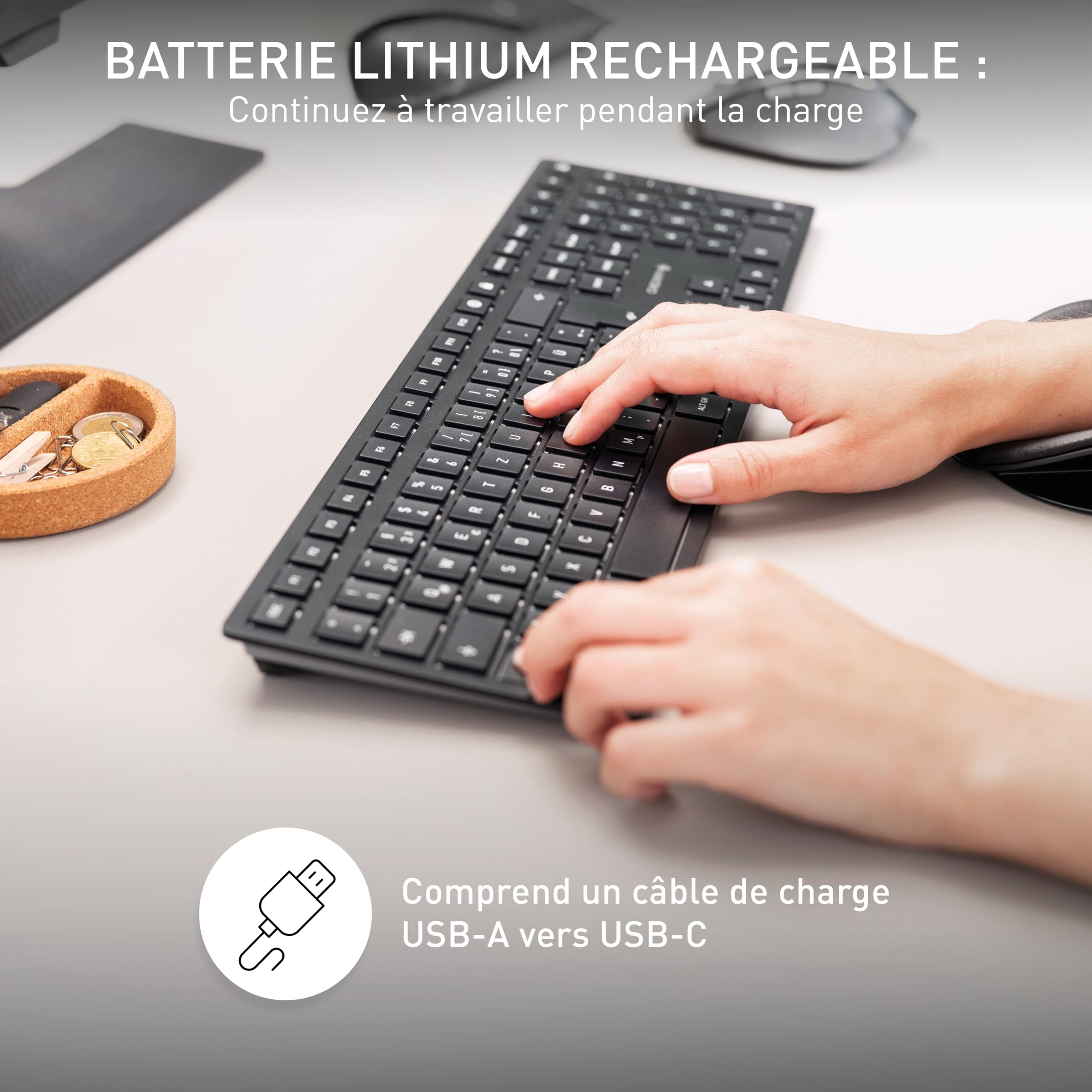 CHERRY KW 9100 SLIM, clavier au design sans fil, Disposition suisse (QWERTZ), Connexion au choix Bluetooth ou radio 2,4 GHz, Touches plates, Rechargeable, Gris anthracite
