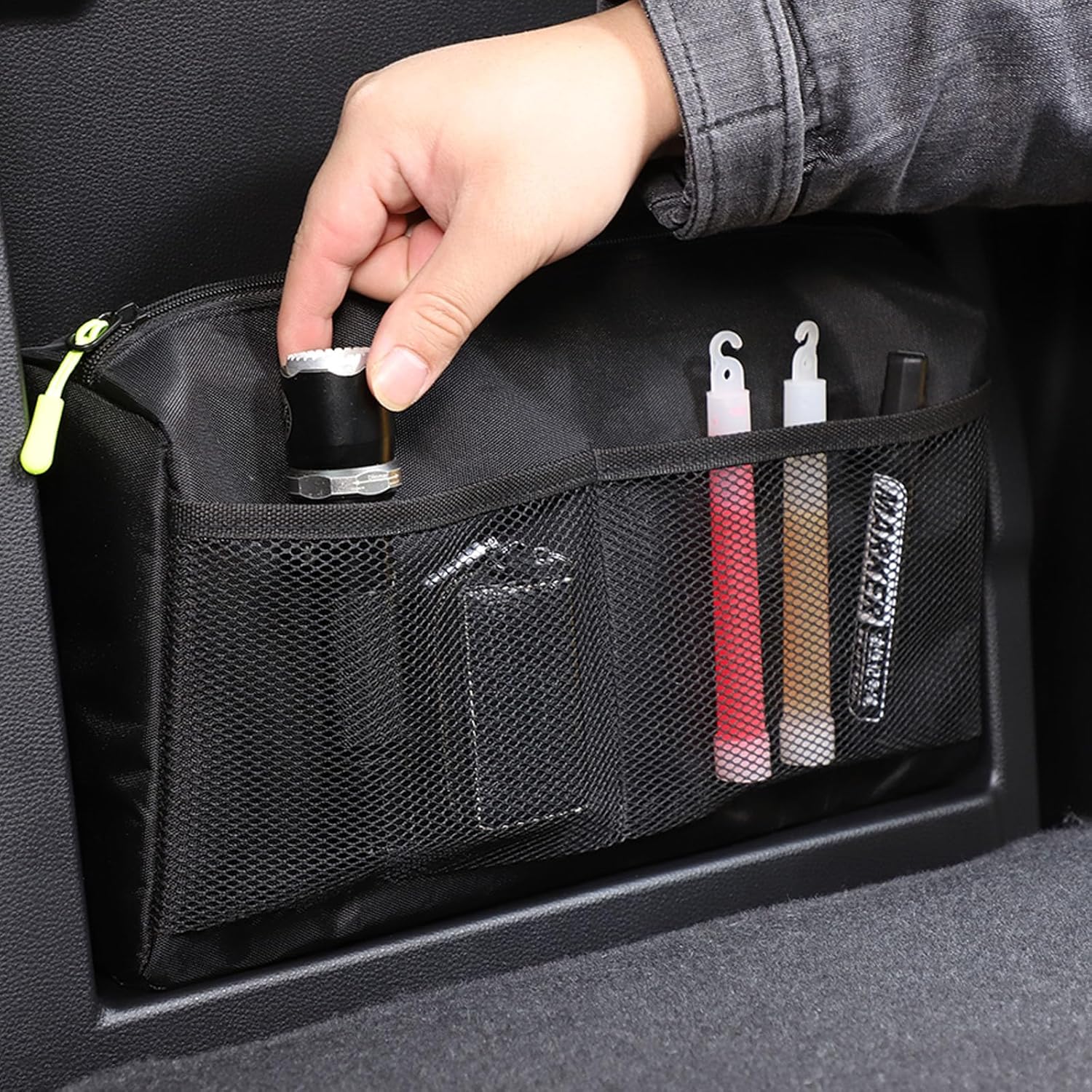 TOYCIDFG Back Seat Storage Bag Compatible with Toyota Tundra 2022-2025, Save Space Multi Function with Strap Car Storage Accessories (Seatback Bag)