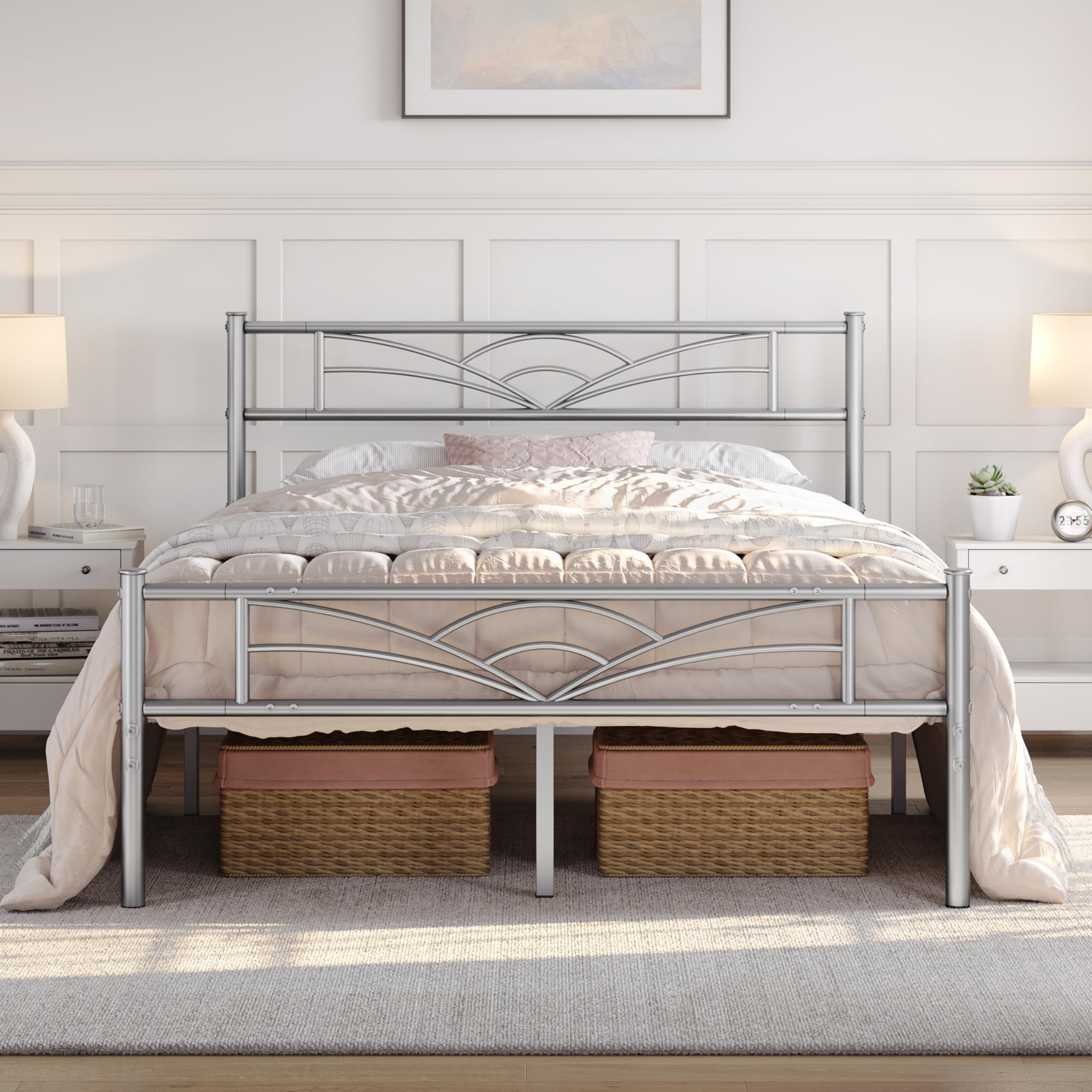 Yaheetech 4ft6 Double Bed Solid Bed Frame with Cloud-inspired Design Headboard and Metal Bed Slats, Ample Under-bed Storage Silver