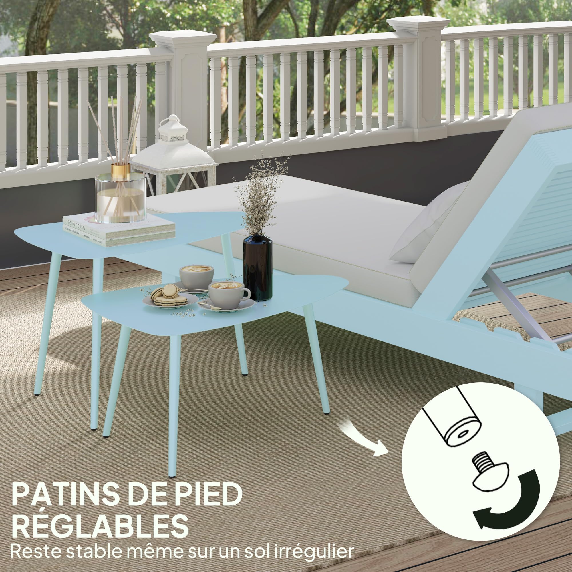 Outsunny Lot de 2 Tables Basses de Jardin, Tables d'appoint gigognes triangulaires, Cadre en Acier, avec Patins Ajustables pour Balcon, Patio, Jardin, Bleu Clair
