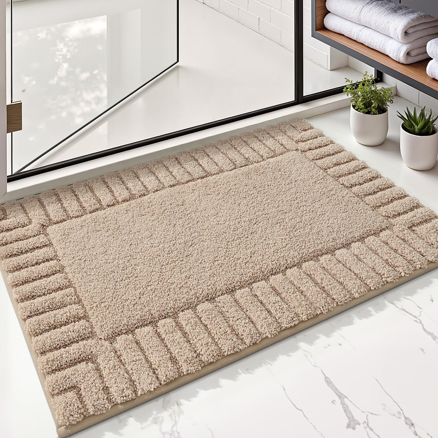 LUMI Bathroom Rugs Non Slip with Rubber Backing, Extra Soft Plush Microfiber Bath Rug Absorbent, Machine Washable Bath Mat Quick Dry for Tub, Shower, Hotel, Beige, 16″x24″