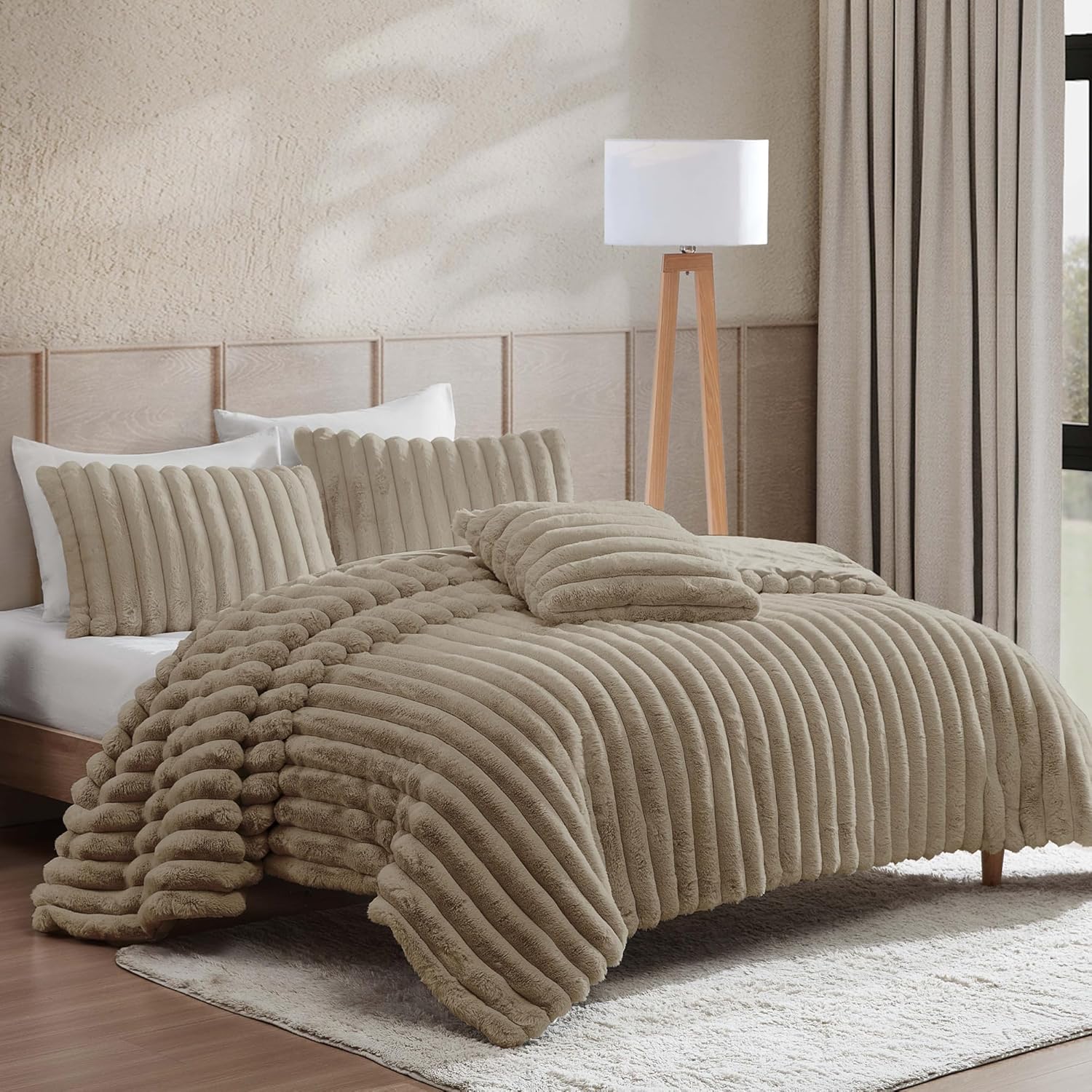 Riverbrook Home Everett Faux Fur 4-Piece Comforter Set, Full/Queen, Taupe Luxury Full/Queen Taupe