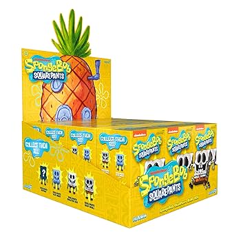 スポンジ・ボブ スペースクルーフィギュア　高さ約21cm　ビッグ スポンジ・ボブ スペースクルーフィギュア 高さ約21cm ビッグ