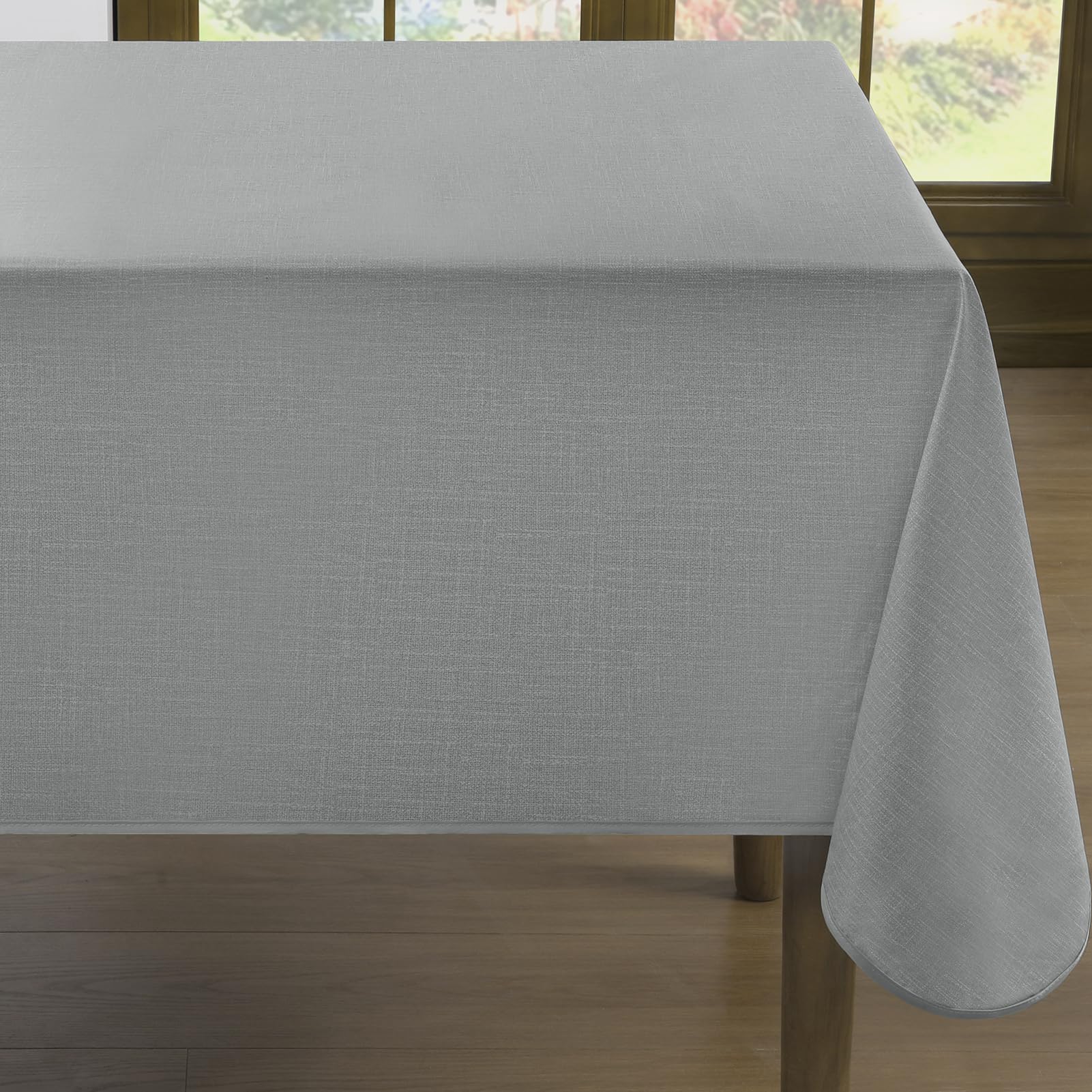 Romanstile Wipe Clean & Waterproof Table Cloth Outdoor Rectangle Light Grey Vinyl 140x200cm,Oil PVC Table Cover with Faux-Linen Texture, Reinforced Edge for Garden Dining,Summer,Wedding,Camping,Patio