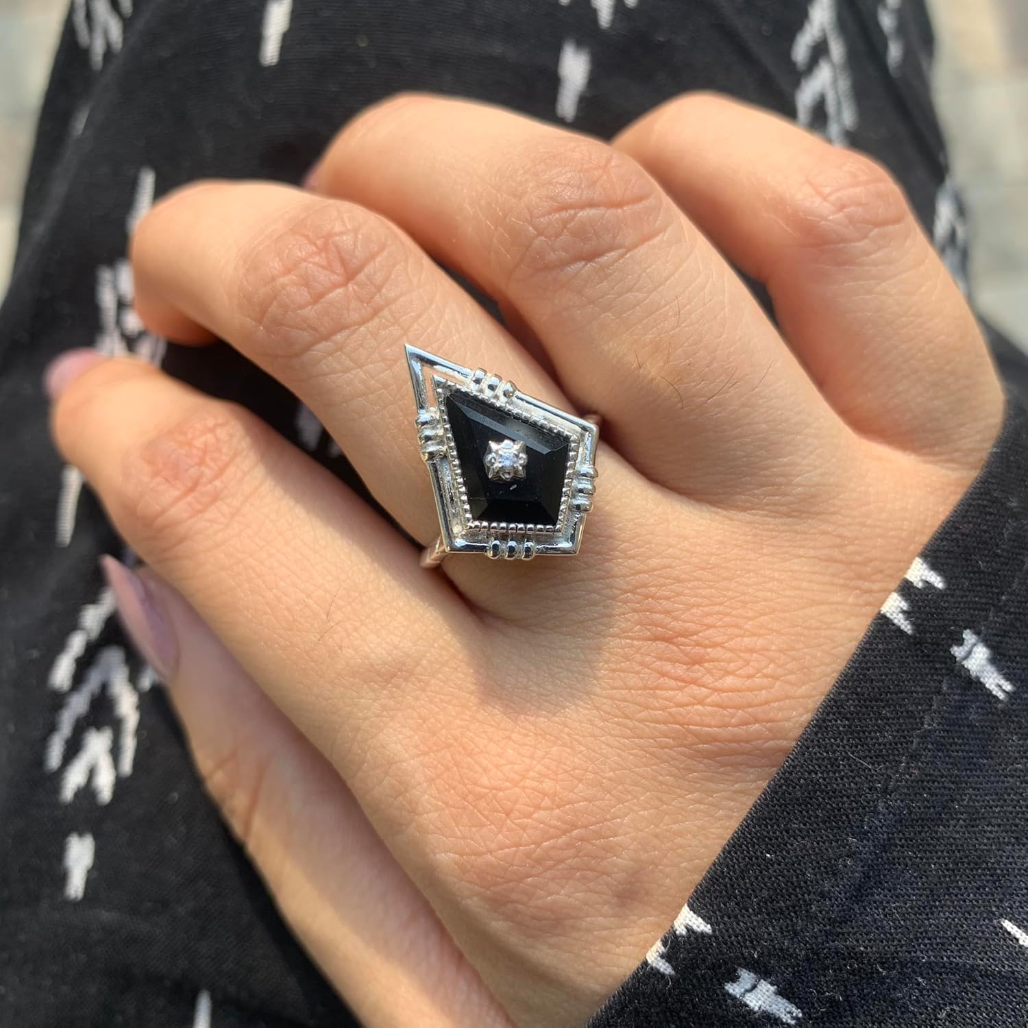 BLACK ONYX 925 STERLING SILVER RING FOR WOMENS LADIES DIAMOND IN MIDDLE ENGAGEMNET ONYX AND DIAMOND GEMSTONE HANDMADE PROMISE ART-DECO