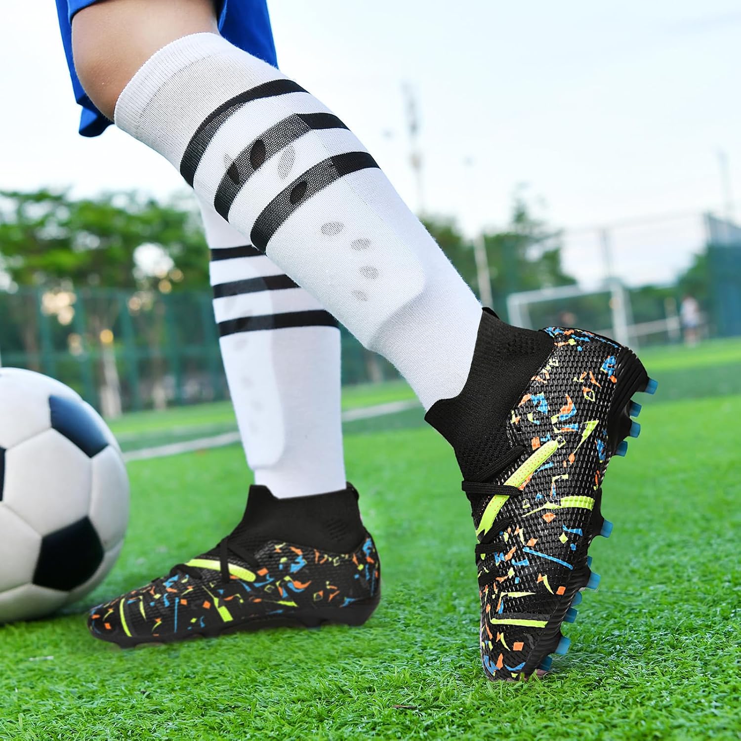 Kids Soccer Cleats Boys Girls Youth Football Shoes for Little/Big Kid Outdoor Indoor Firm Ground Athletic ，with Shin Guards and Soccer Socks - Image 2
