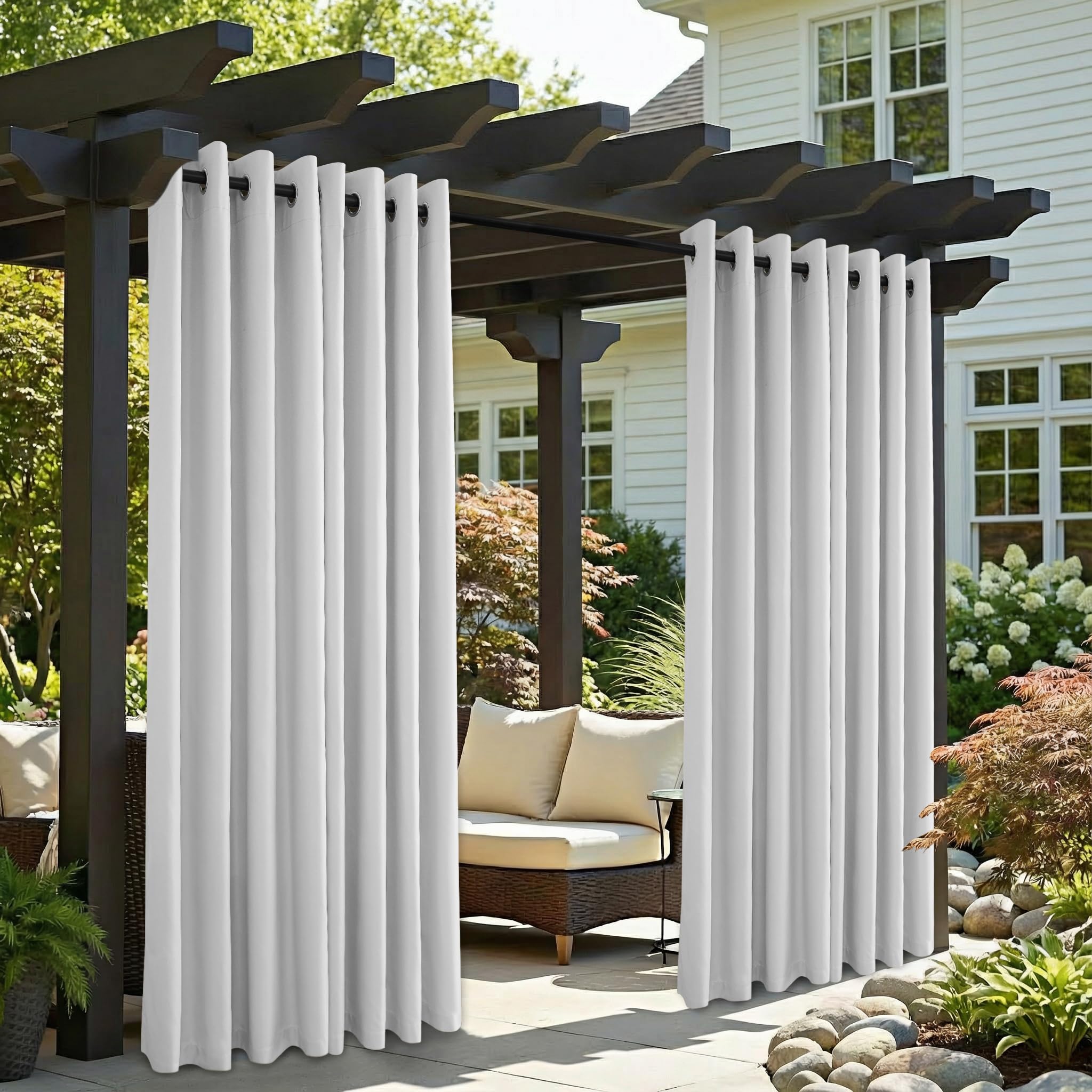 Clothink 2er Set Outdoor Vorhang Wetterfest Mit Ösen, Outdoorvorhänge Wasserdicht Outdoor Gardinen Sonnenschutz Sichtschutz für Balkon Pergola Terrasse Veranda (132x245cm, Grau-Weiß)