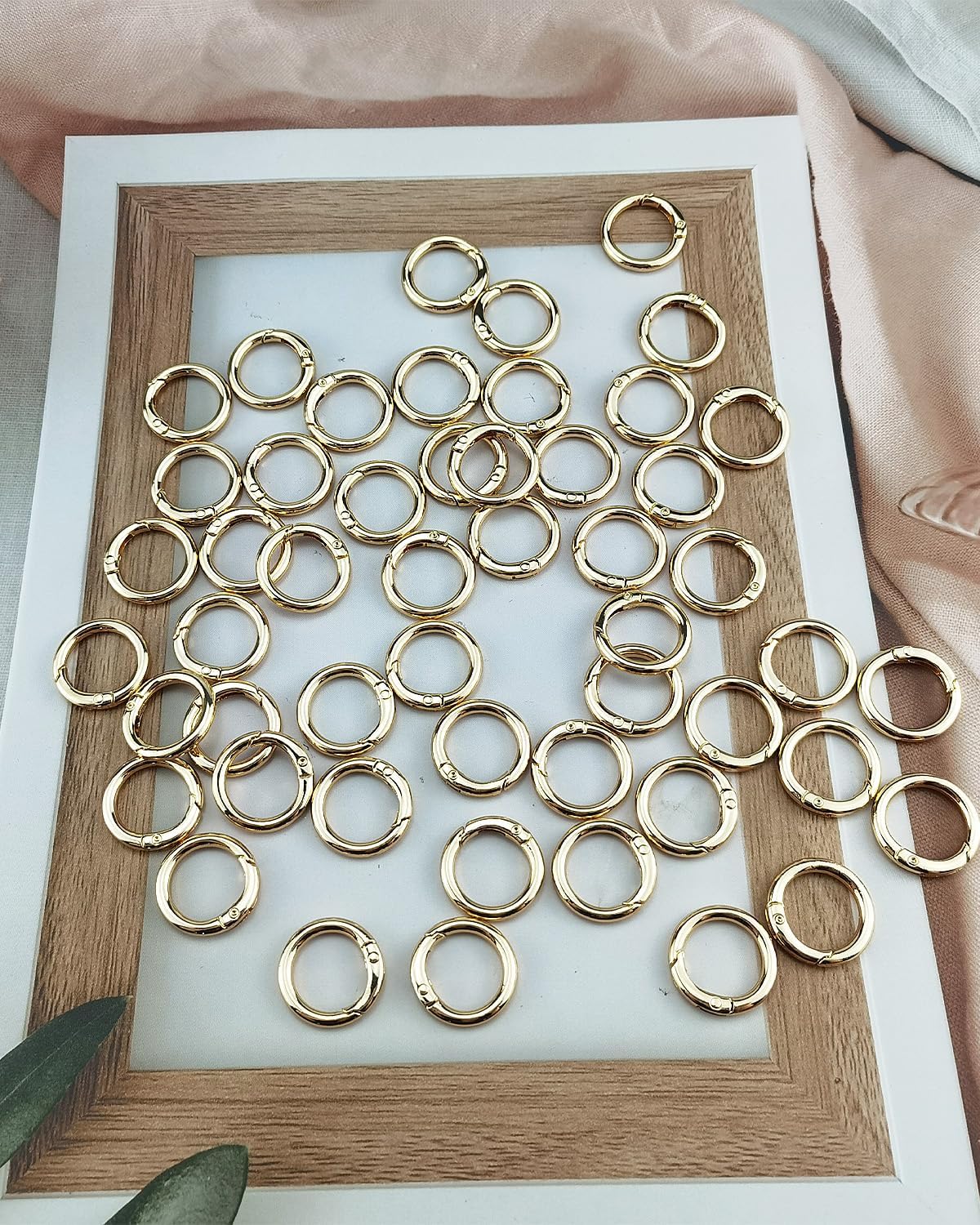 50pcs 1 Inch Metal Spring O Rings,Round Carabiners Clips Snap Hooks for Keychains, Purse, Shoulder Bag,DIY Crafts (Gold) - Image 5