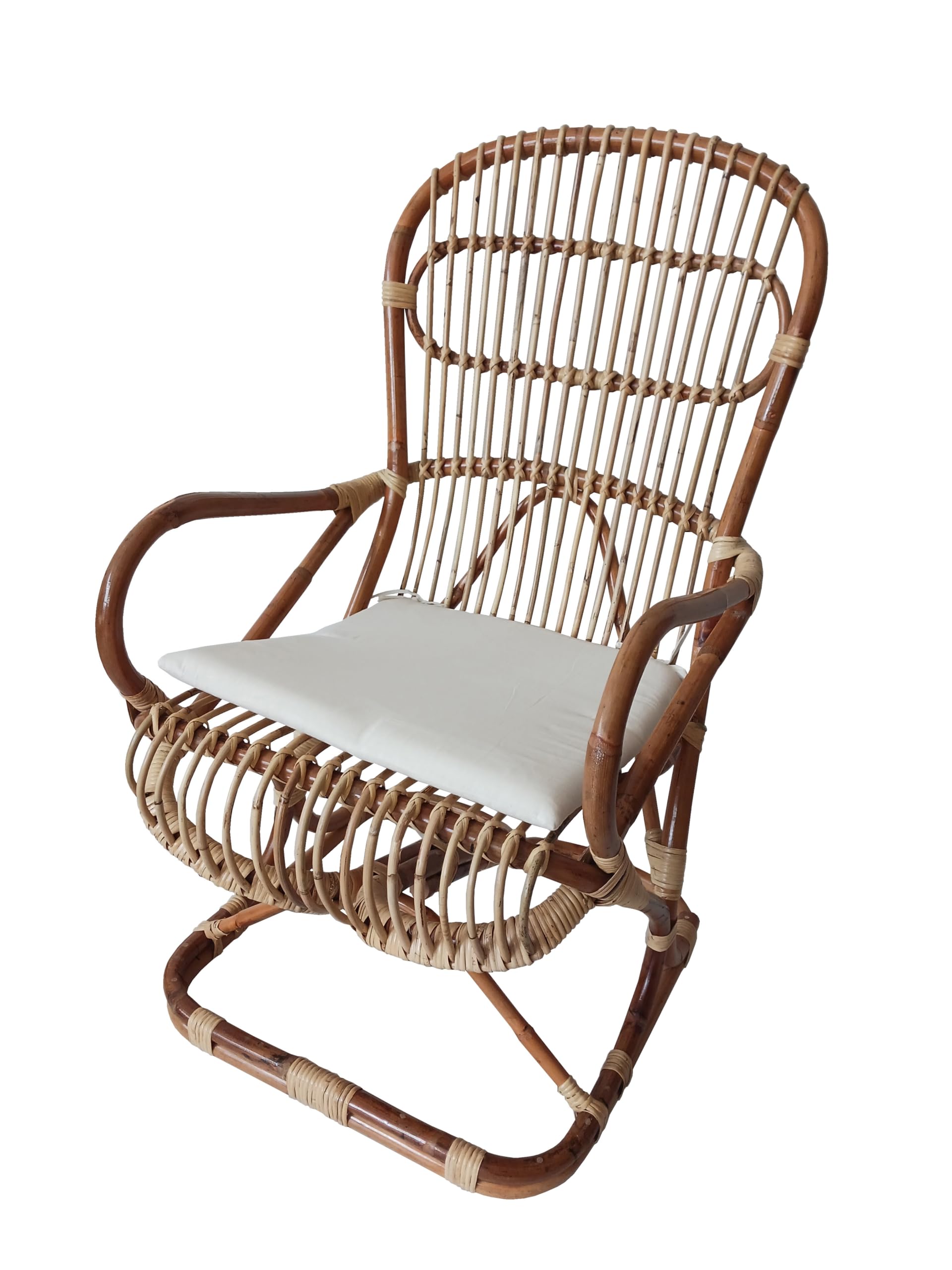 Poltrona vimini in rattan naturale Sedia ergonomica Cm 58x75x106 H con cuscino trapuntatao Ideale per esterno ed interno Artigianale ed ecosostenibile