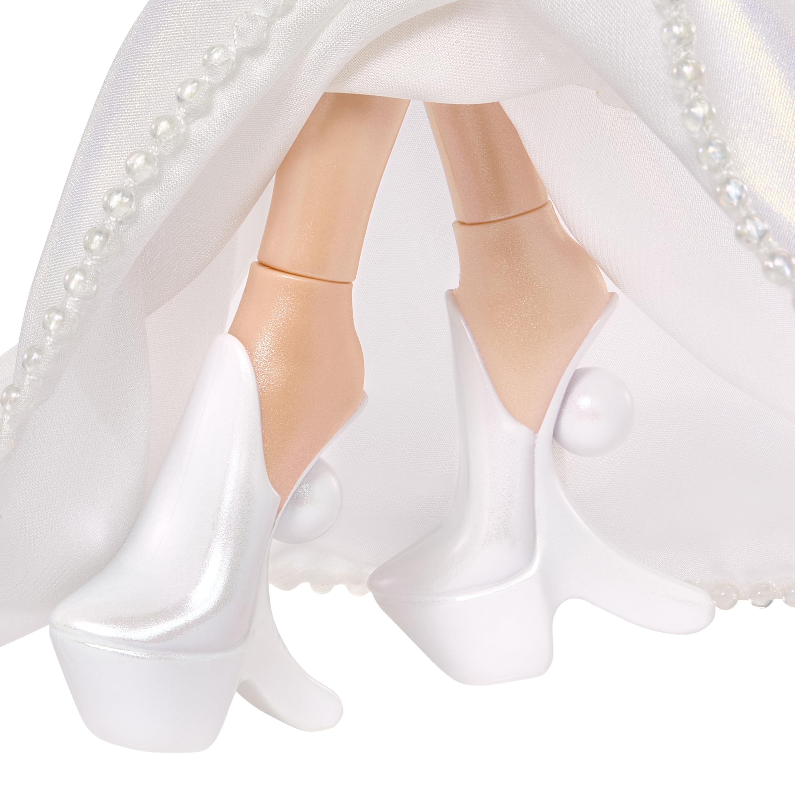 Bratz Holiday 2025 Doll