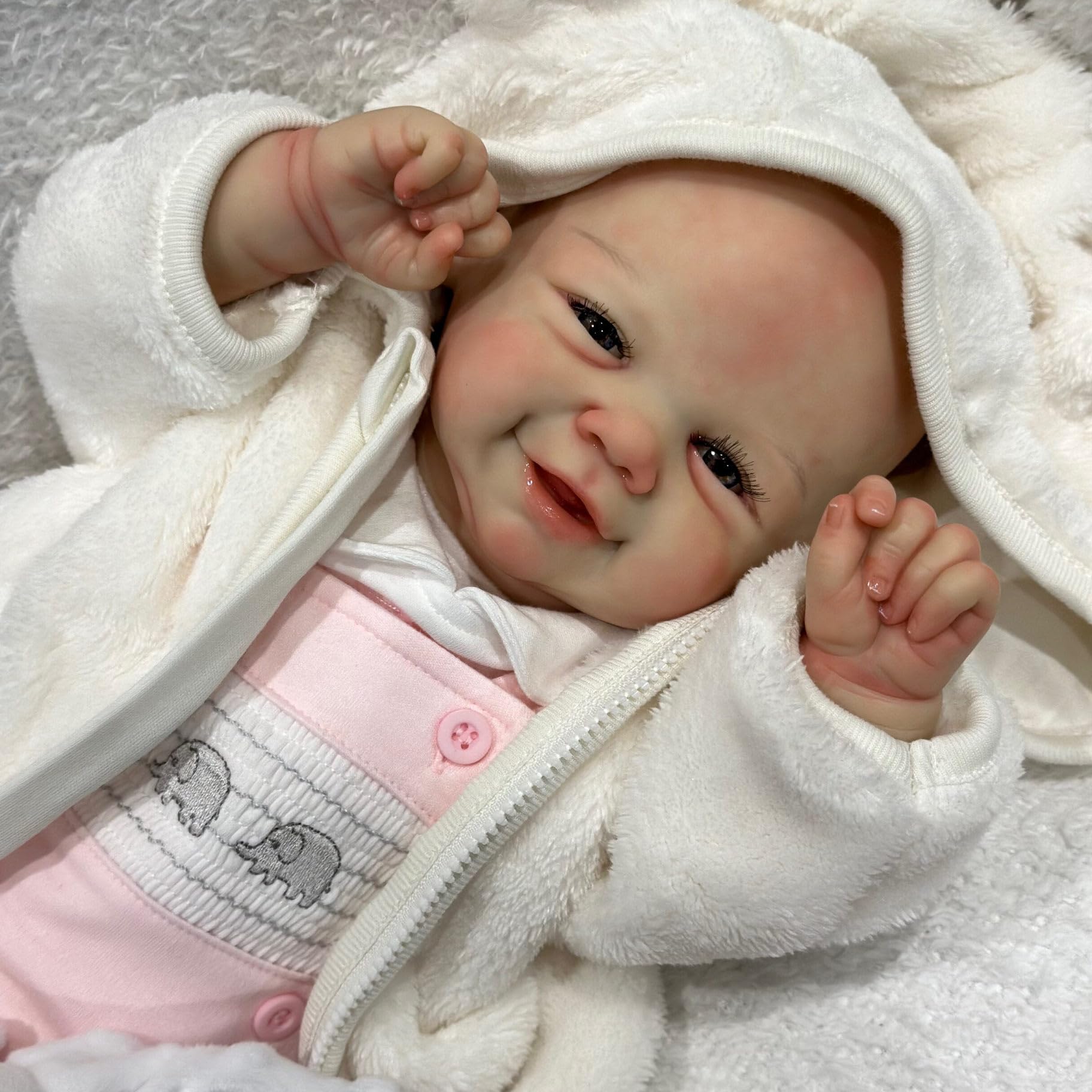 Reborn Baby Dolls - 48 cm, urocza uśmiechnięta dziewczyna, miękka, winylowa, realistyczna lalka bobas, prawdziwe lalki, z kompletnymi akcesoriami, idealne dla dzieci w wieku od 3 lat
