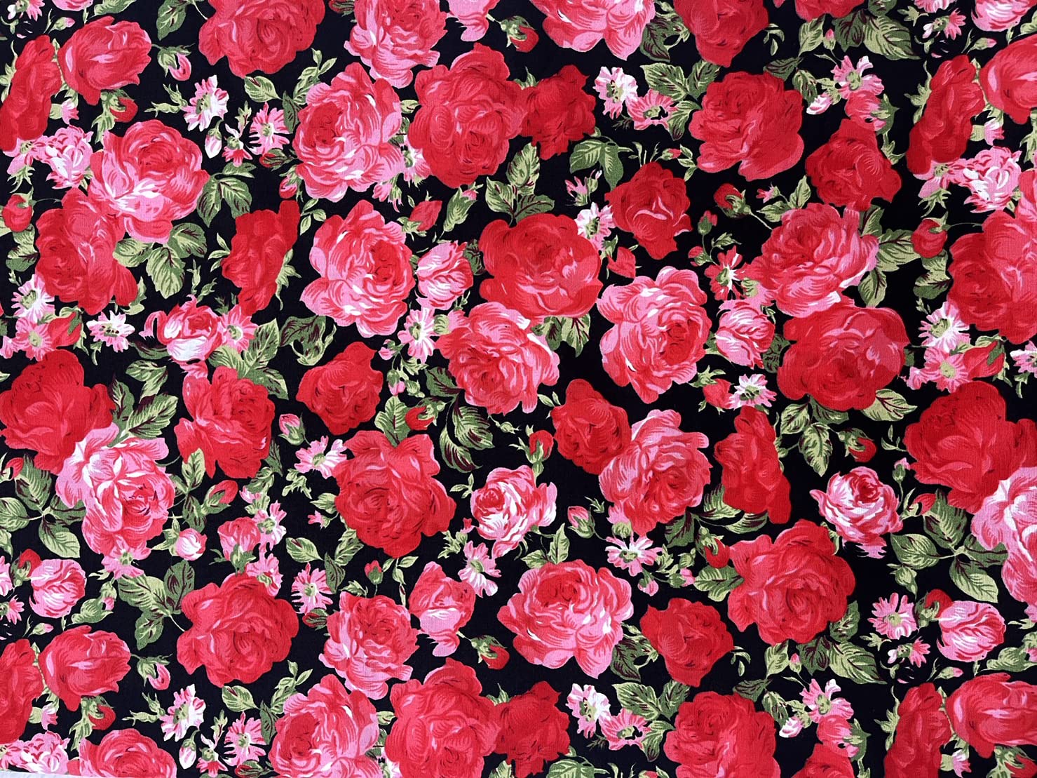 Amornphan 3 sztuki 3 jardów 117 cm szerokości słodkie vintage lato wiosna pąki róże kwiatowe kwiaty róże liście bukiet nadrukowany wzór pikowanie 100% bawełna tkanina pakiet do szycia rzemiosła DIY
