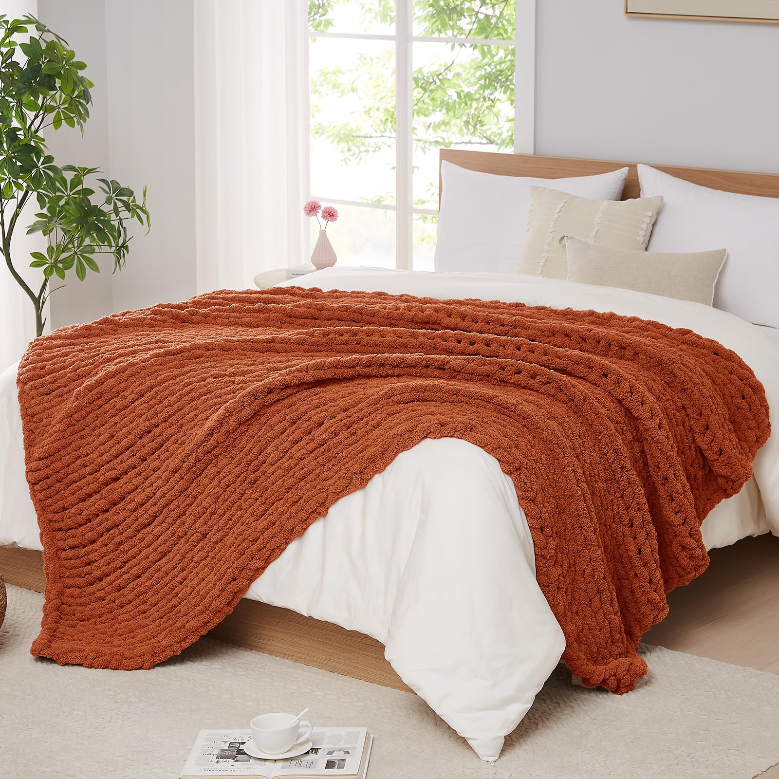 L'AGRATY Chunky Knit Blanket Throw: 80''x90'' Chenille Chunky Knitted Throw Blankets for Bed Couch - Handmade Thick Big Cable Knit Blanket - Large