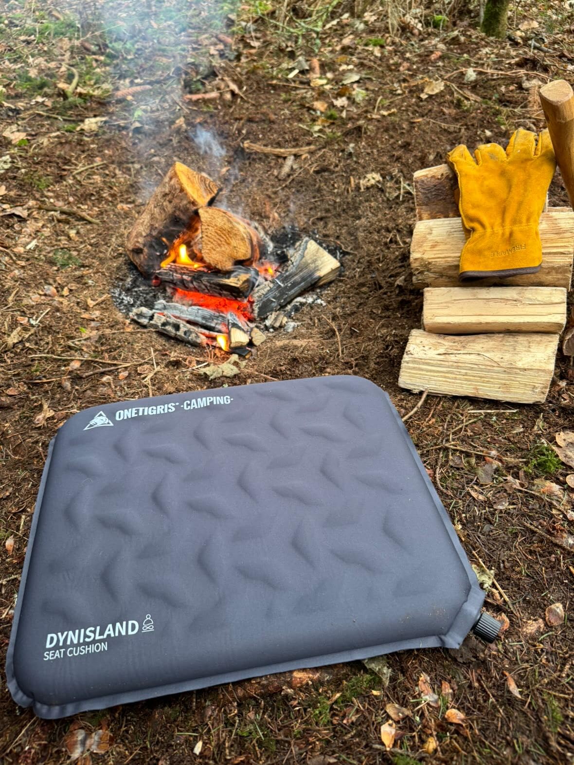 OneTigris DYNISLAND Sitzkissen selbstaufblasend 41 x 33 x 4 cm, Sitz Kissen Outdoor faltbar, Camping Sitzkissen Ultraleicht 150 g, Kissen aufblasbar für Wandern, Picknick