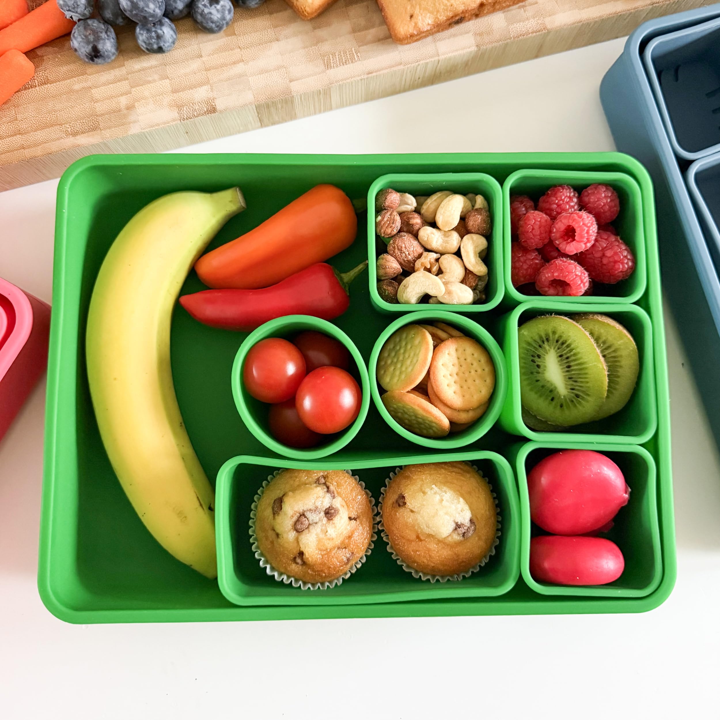 Pick Plate Green Snackle Box | 10 Compartments | Divided Removable Snack Organiser For Veg, Fruits. Cheese, Meats, Nuts | Travel Snacks Or Snack Container For Home | Kids And Adults | Drop Proof (Green)