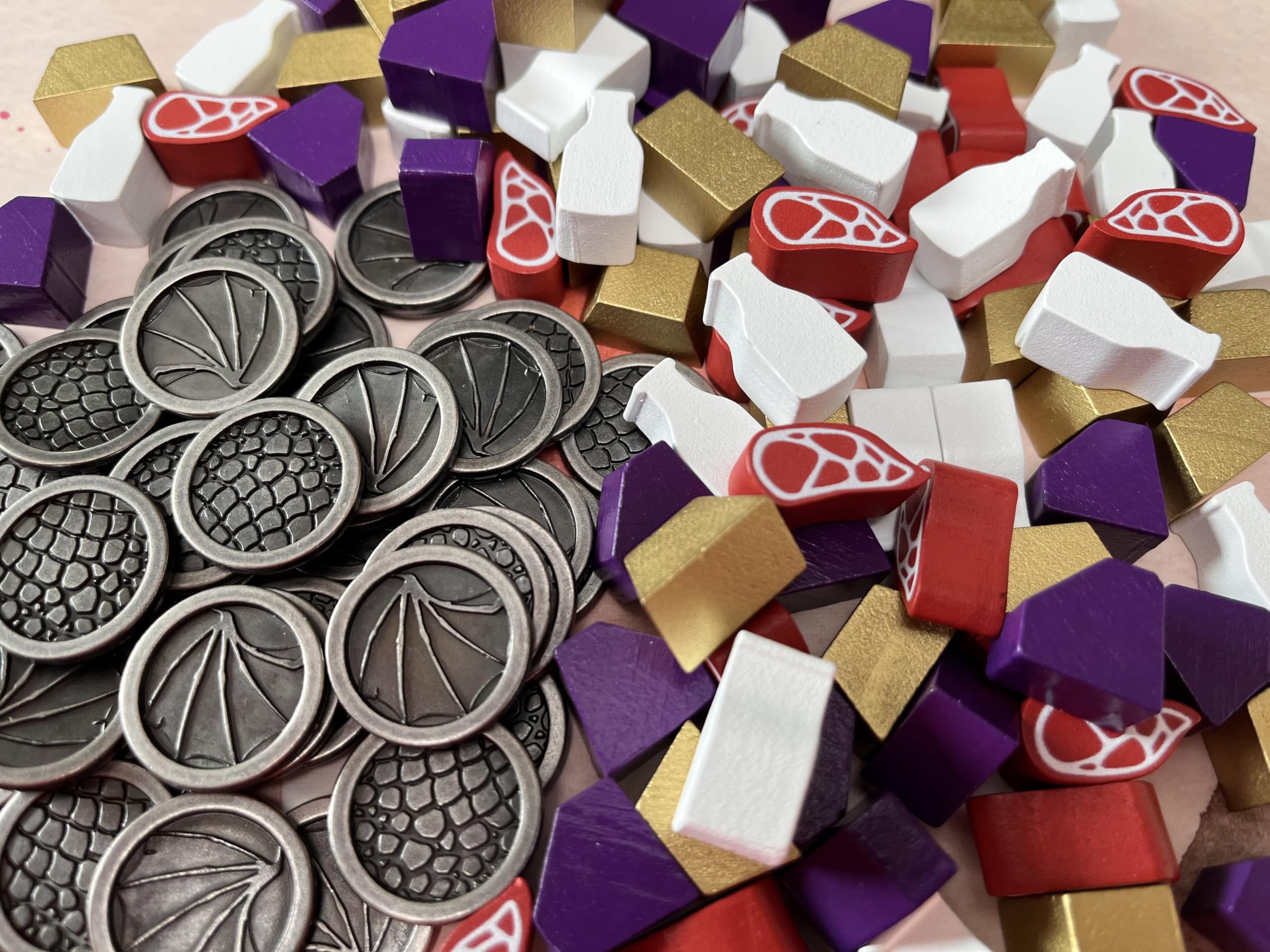 Amazon.com: Stonemaier Games: Wyrmspan Resource and Coin Upgrade